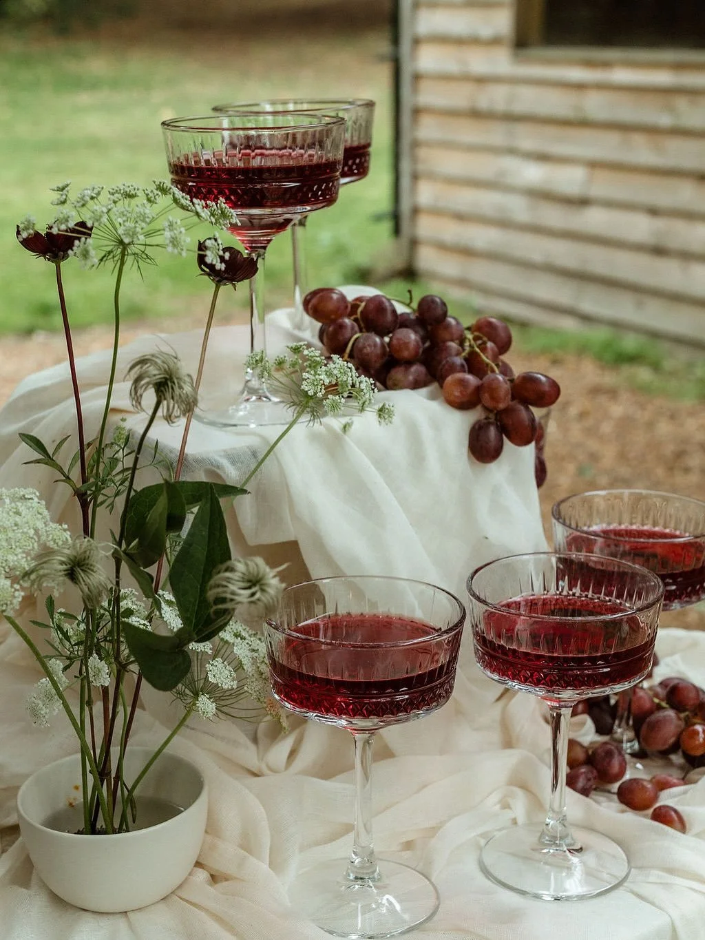 Don&rsquo;t stop styling at the tables ✨

This sweet drinks station adding a special extra something to the surrounds. Keep your styling cohesive into all the areas of your day for &lsquo;wow&rsquo; moments throughout.

Images @auroragreyphoto 
Styli