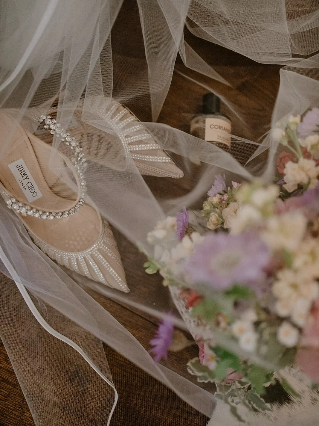Jess and Roman // Stunning North Norfolk summer church ceremony and country pub garden party 😎✨ 
Simple styling, signage and a little &lsquo;Strawberry thief&rsquo; nod at the @thebrisleybell 

Images @camillaandreaphotography 

#northnorfolk #brisl