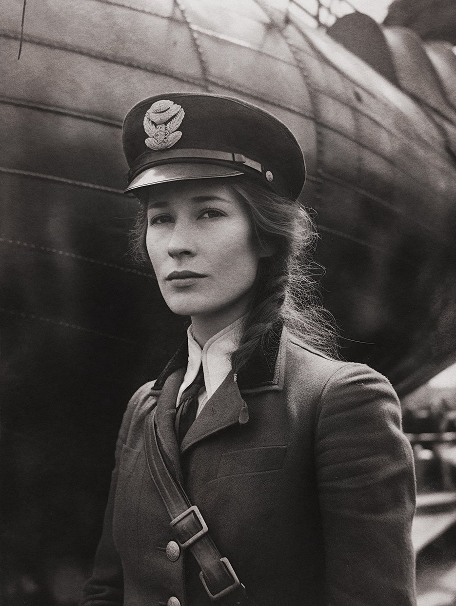 airship captain.jpg
