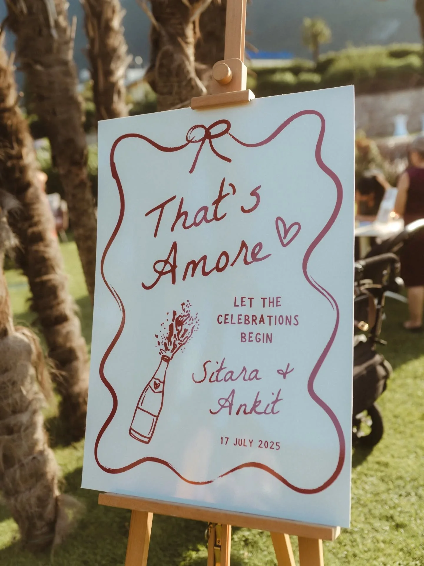 Sangeet details ✨️📸

@sitsb 
@ankitstagram 
@vallonefilms 
@Astoria_wedding 
@spiaggiaolivi
@thelondonrush
@francescomencucci.wedding
@angelogarini.creativedesigner
@snkfoods
@paragonmusicltd
@tasneem_kanji
@bridesofsabyasachi
@vicdeleo_perc
@deejay