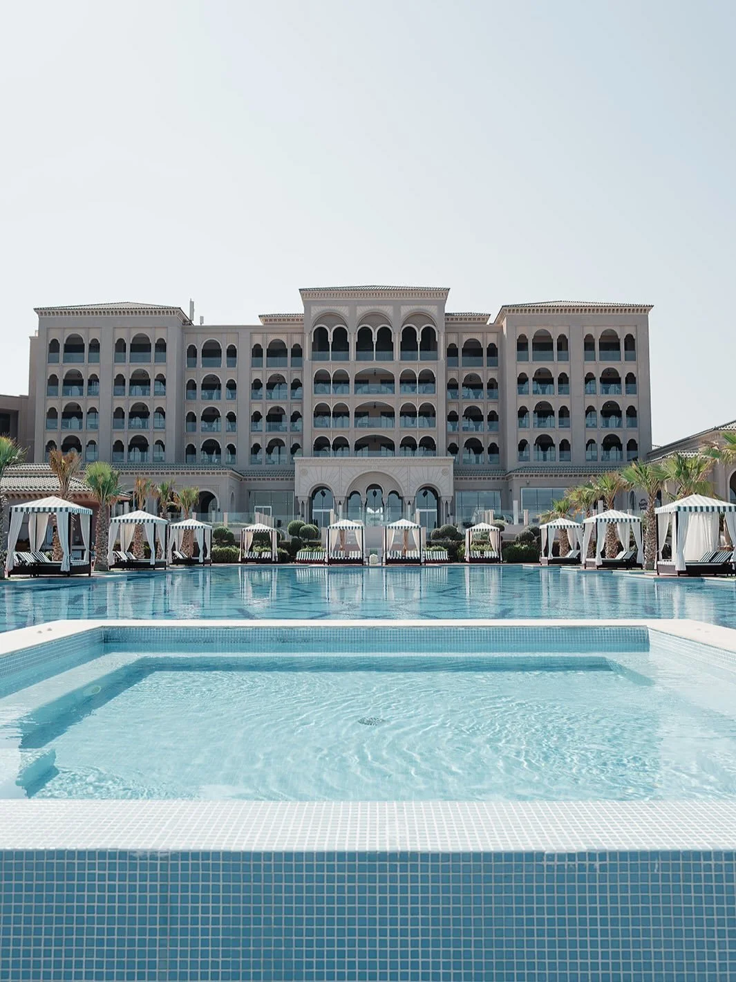 We are so excited to show you the photos from the incredible destination wedding of Roshni &amp; Nikhil! 🤍
Kicking it off with the most incredible pool party, such a fun way to bring all your guests together when they arrive, and a chance for everyo