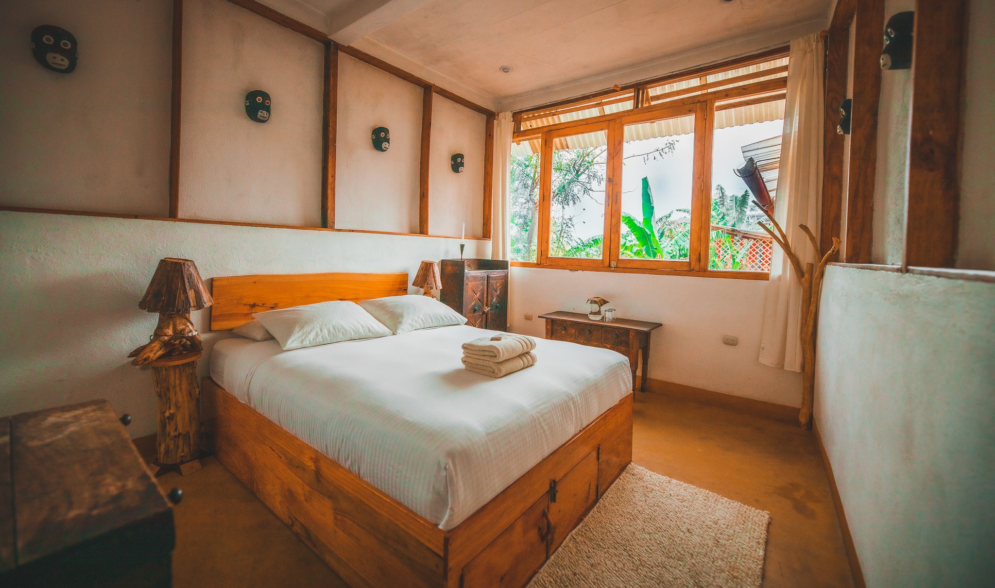 9-Monos_Cama-1.jpg