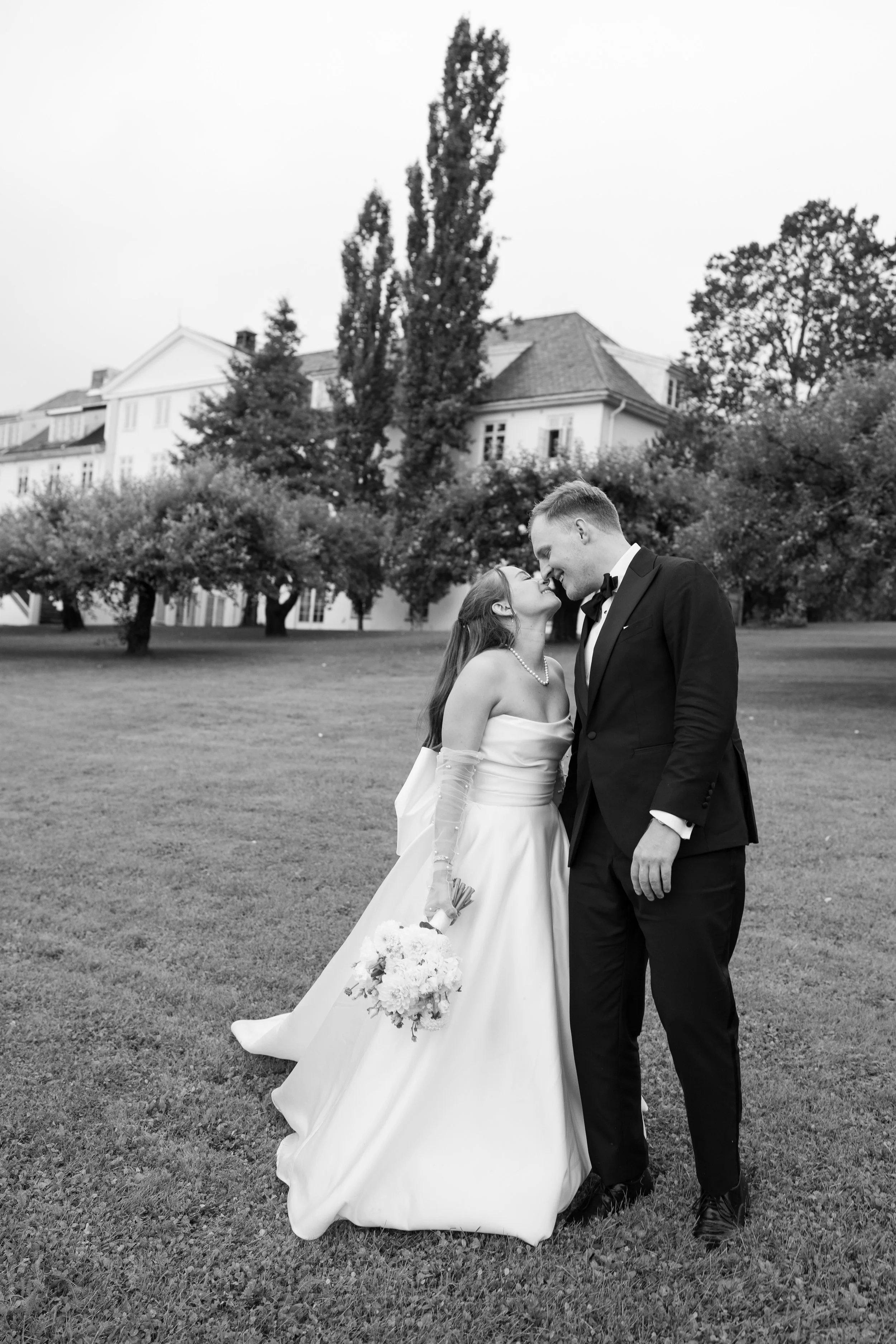 ManiaGwarek - SophieMagnus - WeddingSneakPeek-56.jpg