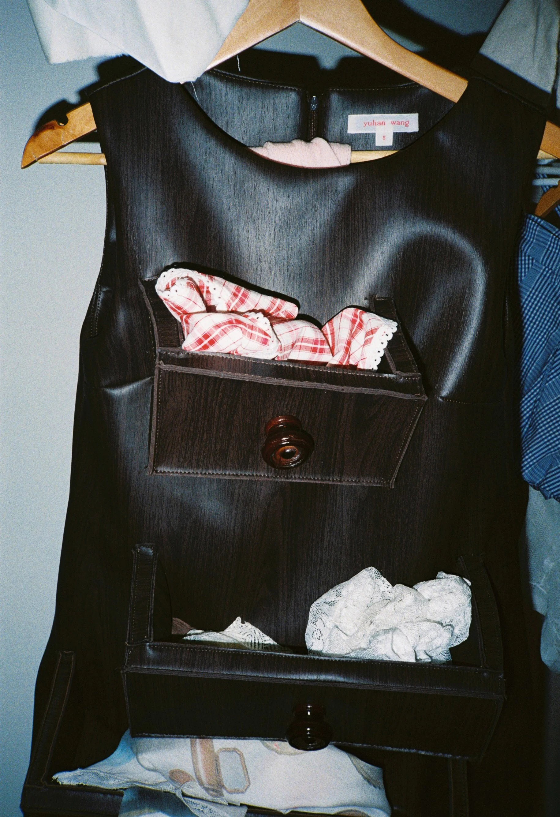 008805-001-VK.jpg