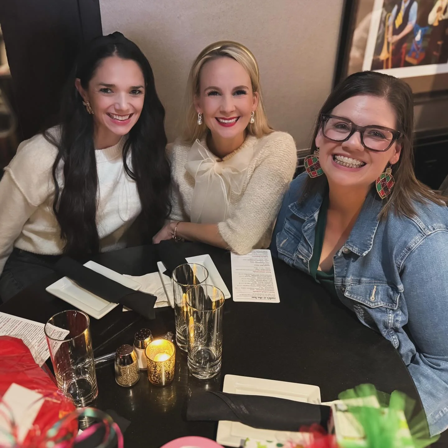 I love our holiday traditions, and I&rsquo;m so grateful for these incredible women. ❤️🎄🎉