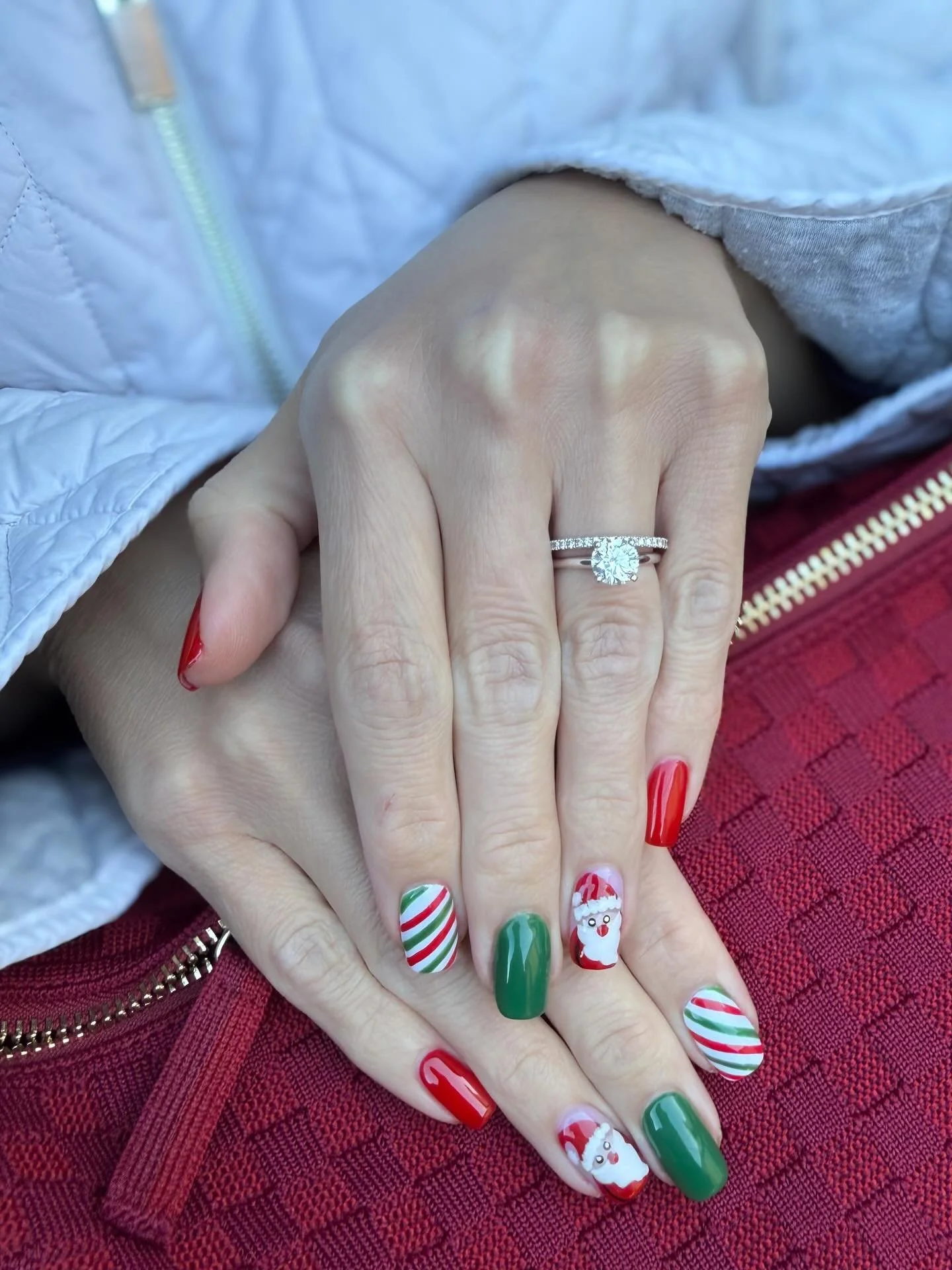 My nails are ready for the holidays! ❤️