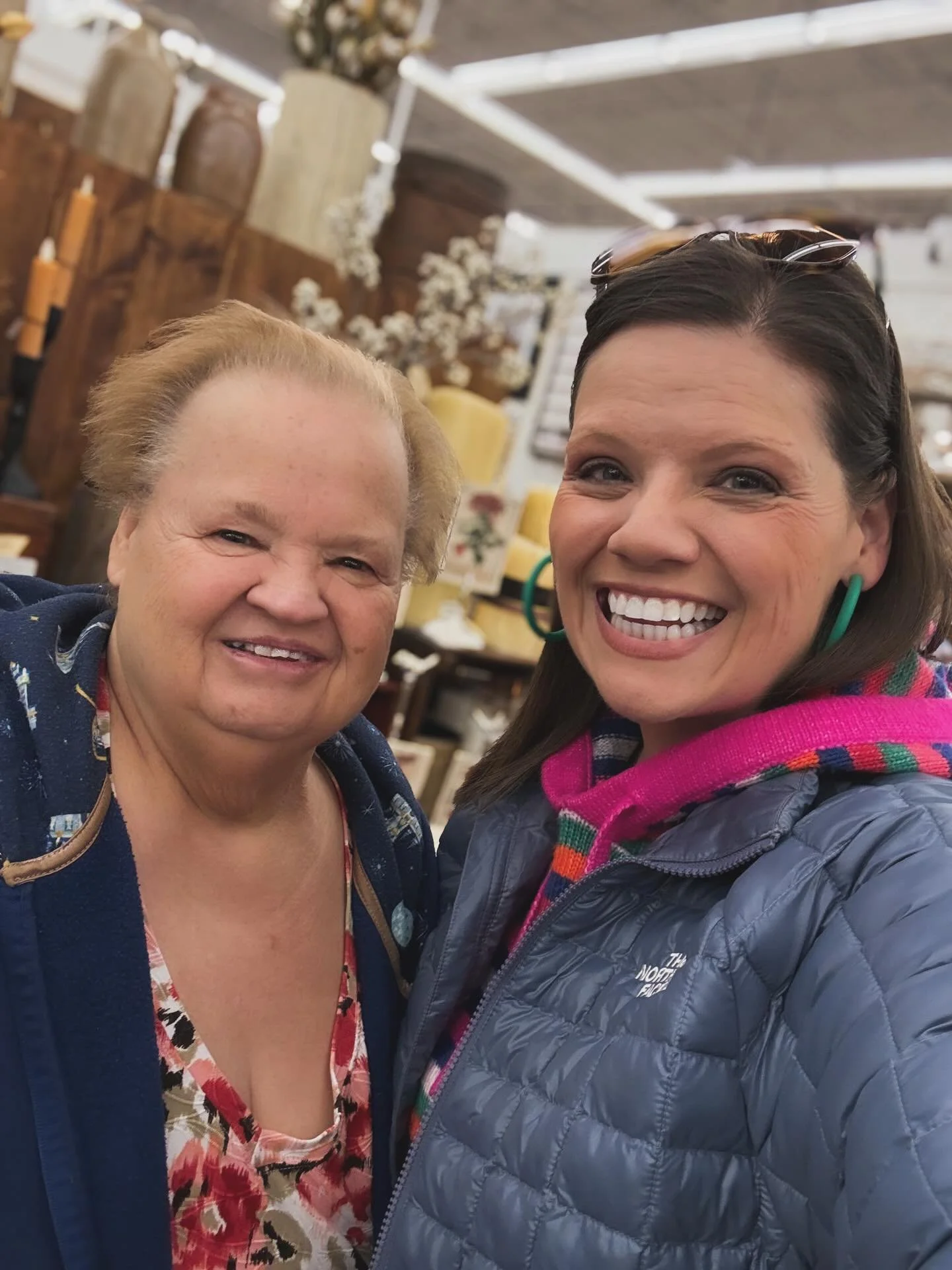 Ordinary moments with my mom are the best part of being here in Colorado. 🩷