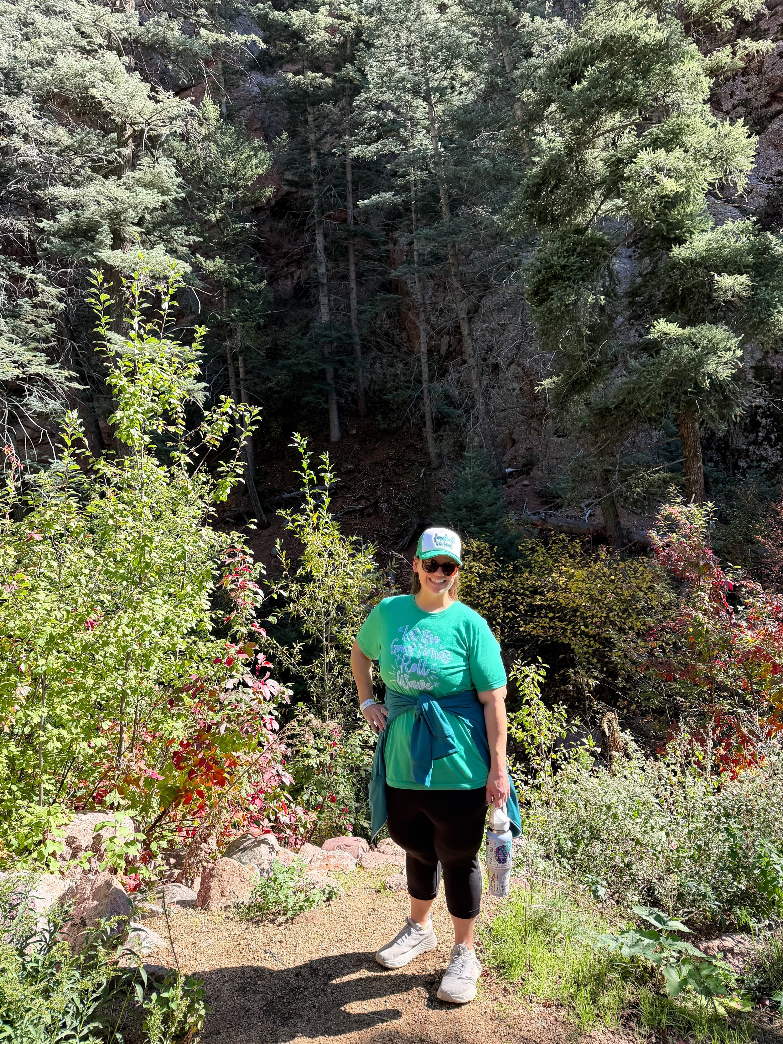 It was a beautiful day to hike among the waterfalls. 🥰🗻🍁🤩🍁😍🌿