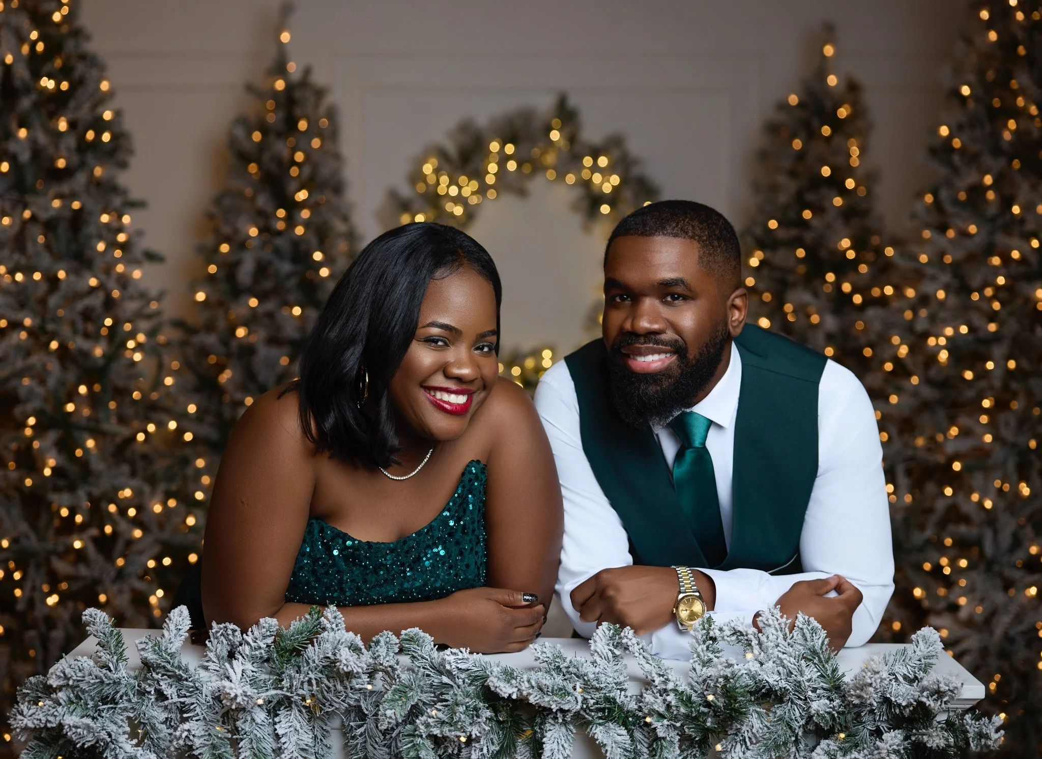 SOPHIAELIZABETHPHOTOCHRISTMAS2.jpg