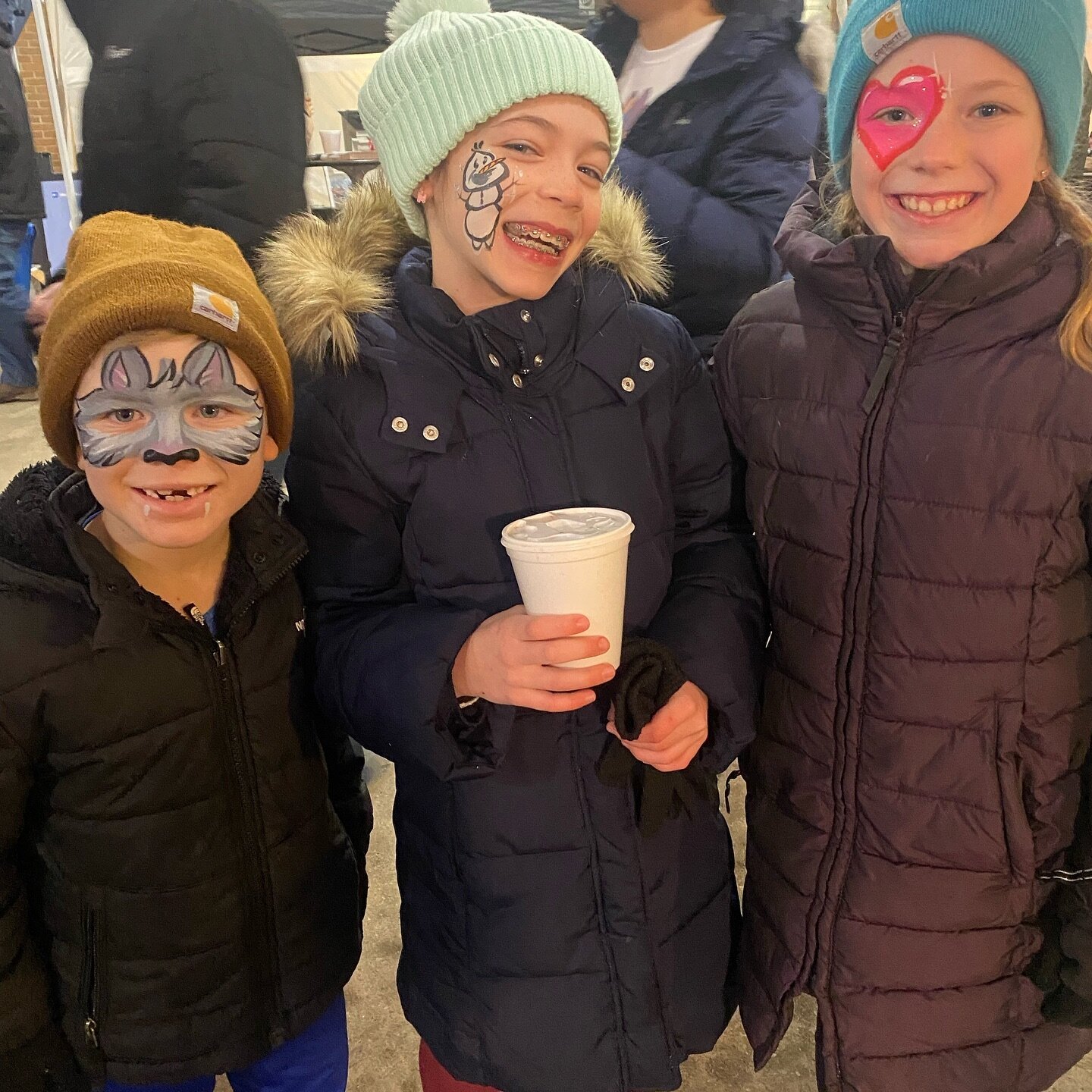 Who says you can&rsquo;t still have fun outside in
Michigan winters?

As we wrap up our weekend, we&rsquo;re here to prove them wrong! Today&rsquo;s your last chance to enjoy a face painting or henna tattoo by our team at the Plymouth Ice Festival or