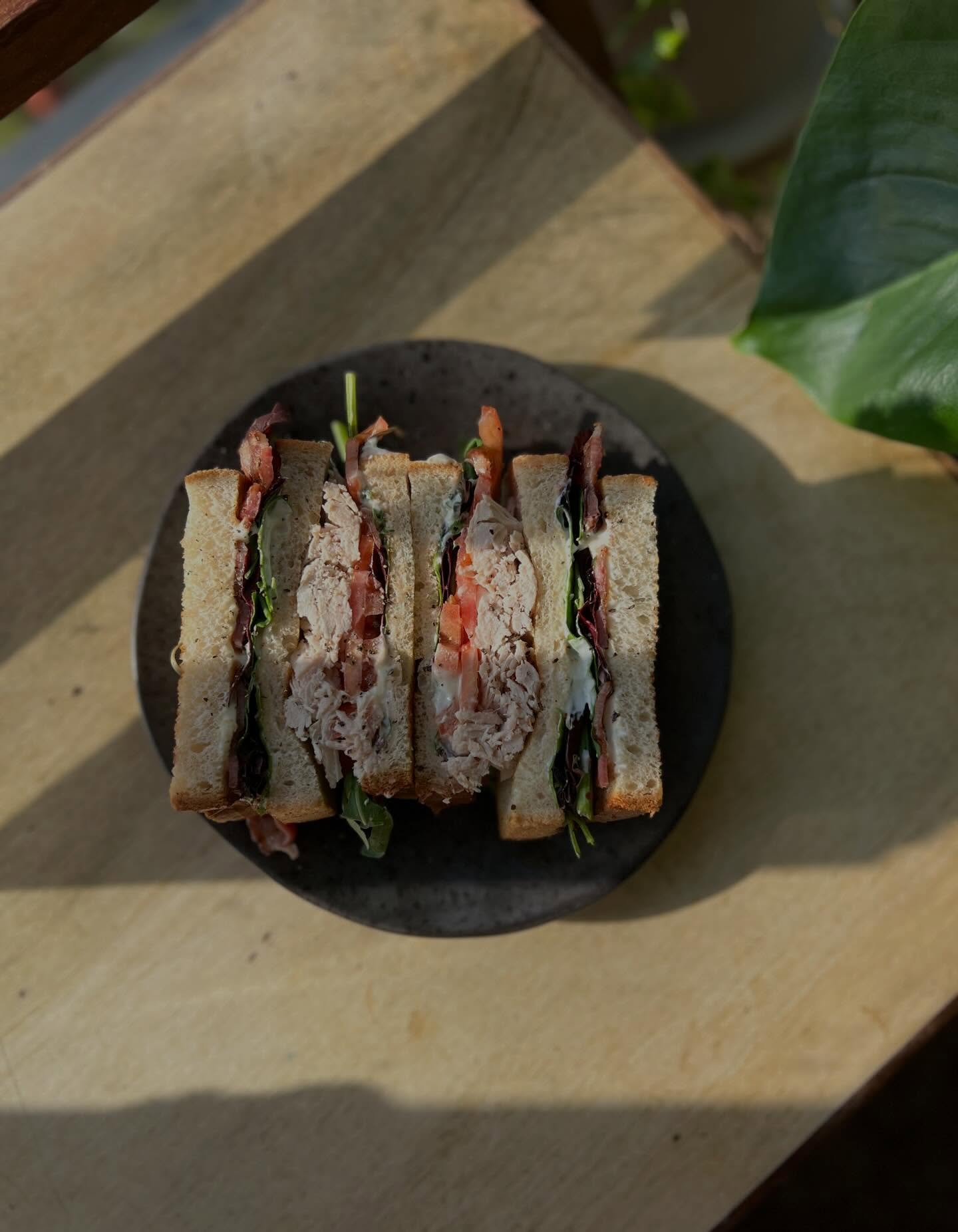 HONEY MUSTARD CLUB SANDWICH 🥪 🍯 

since you all love our club sandwiches so much &hellip; here&rsquo;s a must try club!