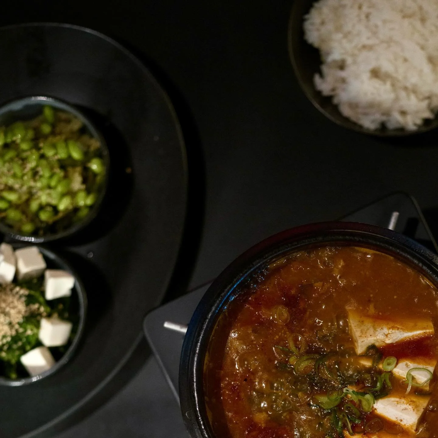 ❗️NEW PARK&rsquo;S SIGNATURE&hellip;
KIMCHI JJIGAE 😋

💡What makes our Kimchi Jjigae special ?
We are blessing you with a generous portion of braised pork belly &amp; extra large amount of kimchi in a hot stone pot paired with Bio Tofu. 
We take pri