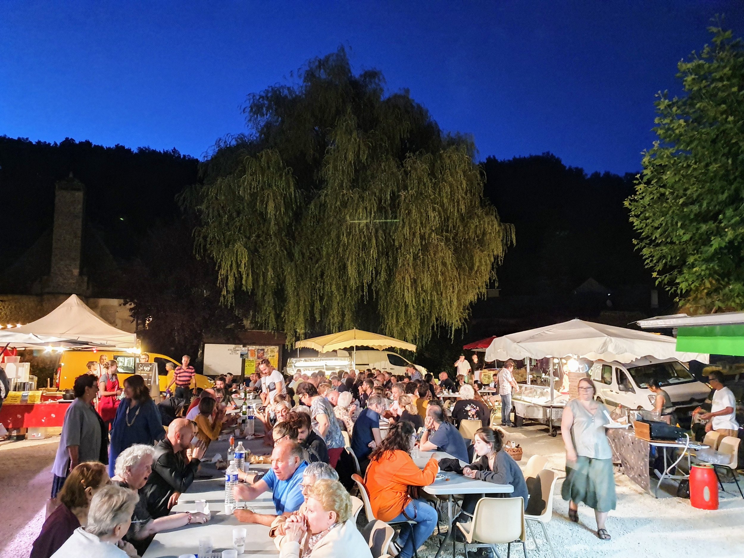 Marche Gourmand Valejoux Vezere.jpg