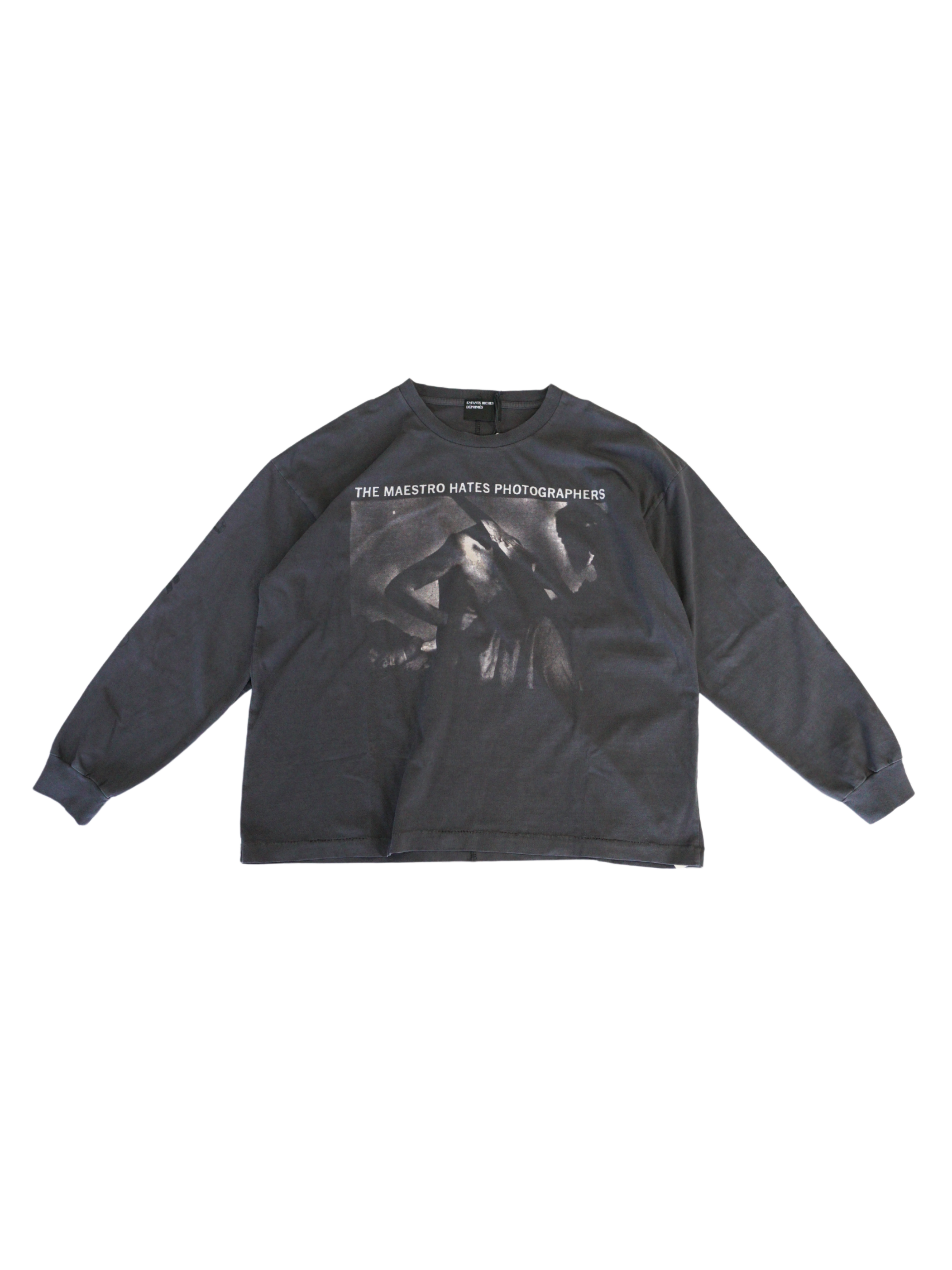 ERD THE MAESTRO HATES PHOTOGRAPHERS Maxfield Long Sleeve - L