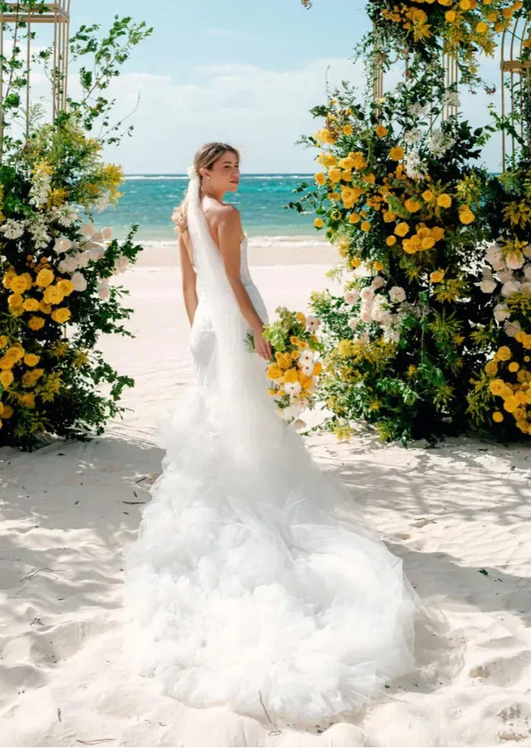WTOO-Daisy-Wedding-Dress 2.webp
