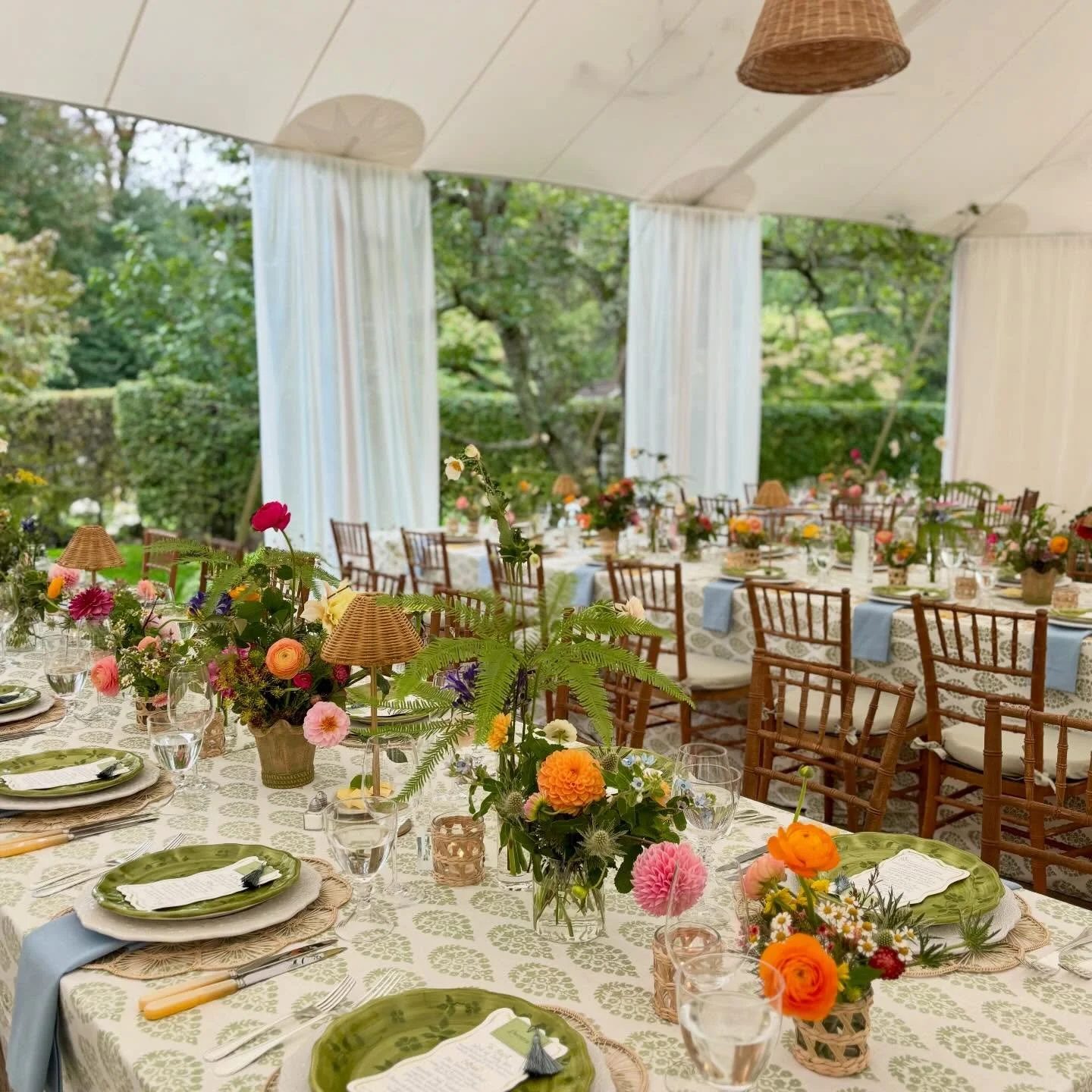 We fell in love with this daytime wedding. Laughter and love through and through. Planning and Styling @lamaisonfete Catering @pstailoredevents Tenting @abbeytent Tabletop @petuniarosechina Linens @luxe_linen Entertainment @storytellersnyc Photograph