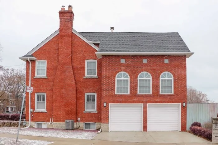 Common Chimney Maintenance Tips You Should Know for These Coming Holidays