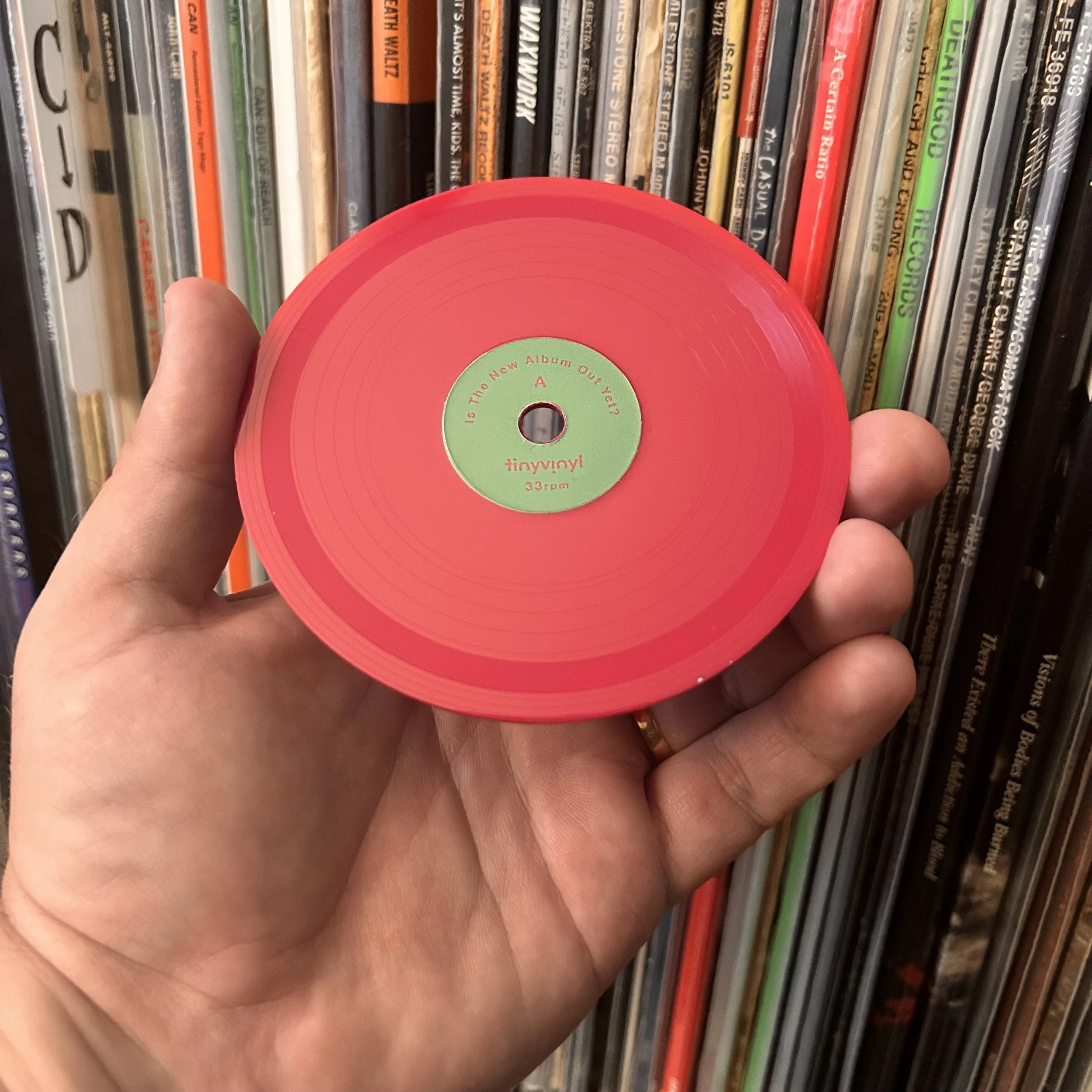 Buys and Receipt: 45rpms and Singles Edition — mclusky, Otoboke Beaver, FACS/Chimers, Orcutt Shelley Miller (Yow)