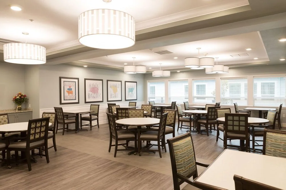 VacaValley Living Amenities Dining Room 2.jpeg