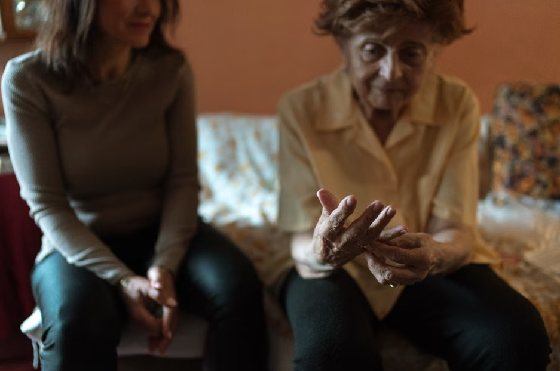 Empower Your Loved One: Essential Strategies for Early-Stage Dementia
