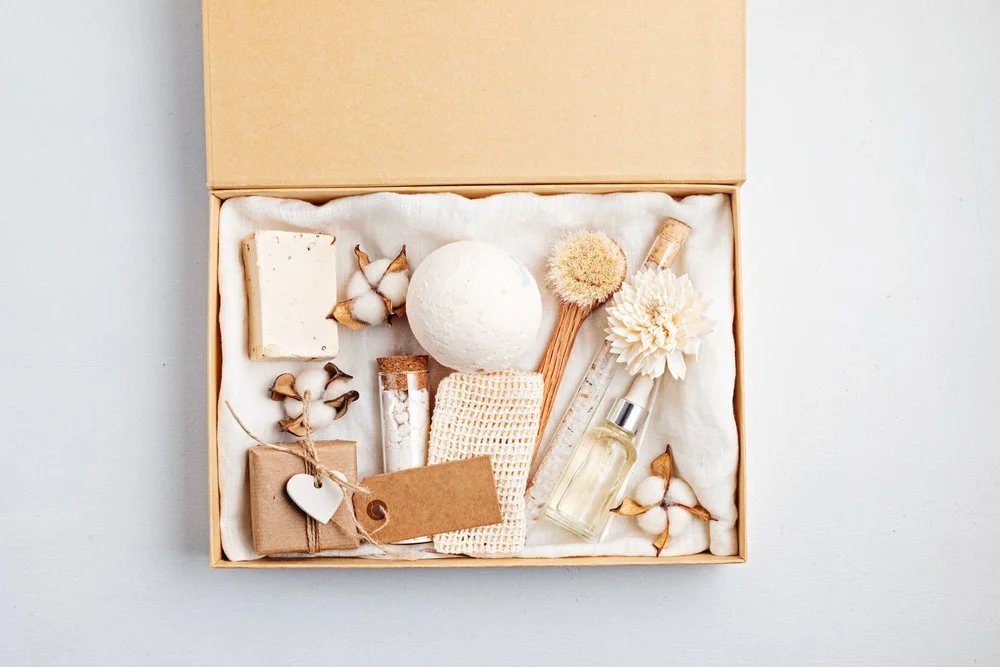 cleveland-gift-boxes-bridal-white-wedding-mothers-day.jpg