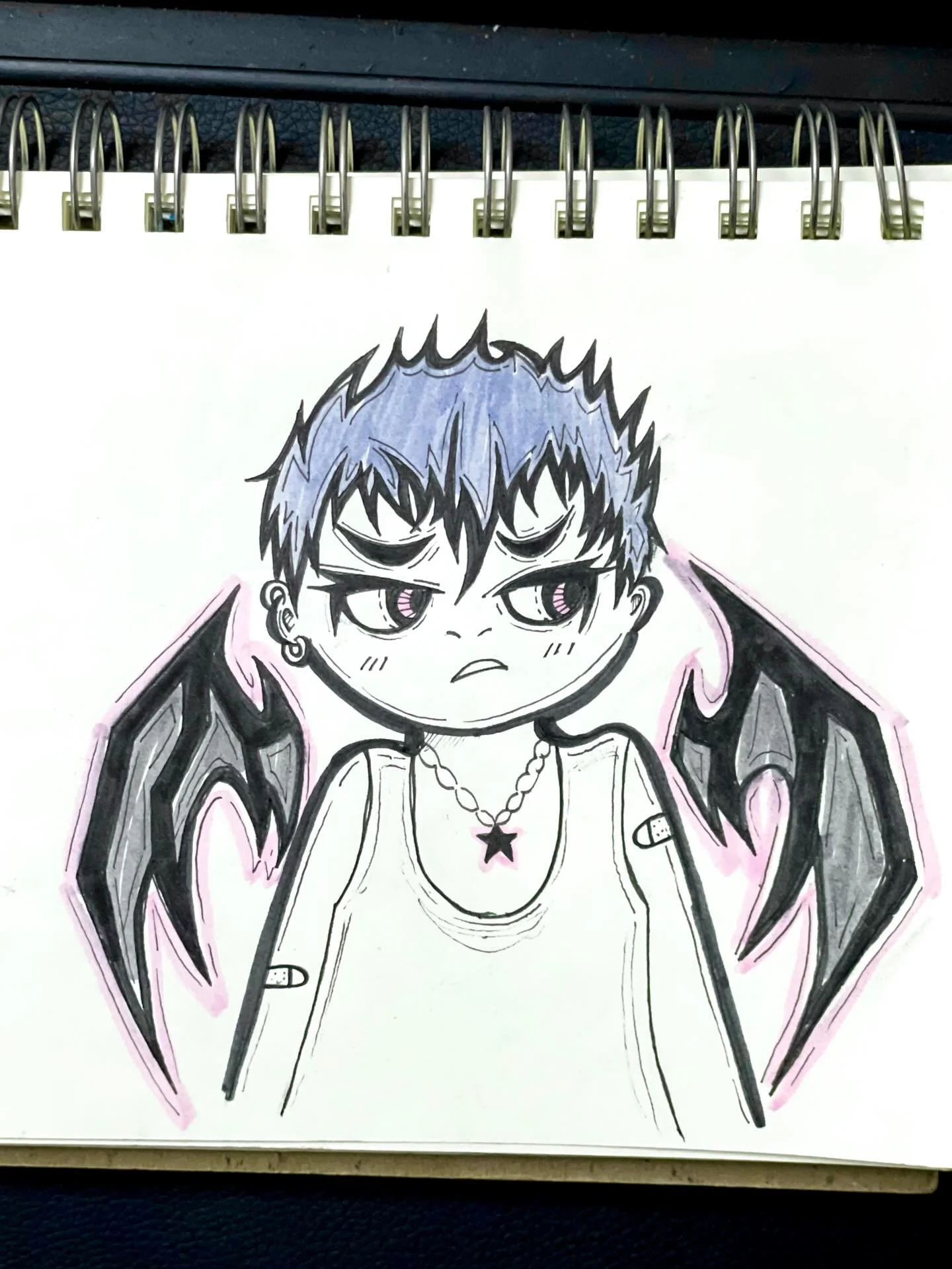 gonna try and make more casual posts for my other stuff n see how that goes 😝 but here&rsquo;s a lil dude
.
.
.
#art #bat #weee