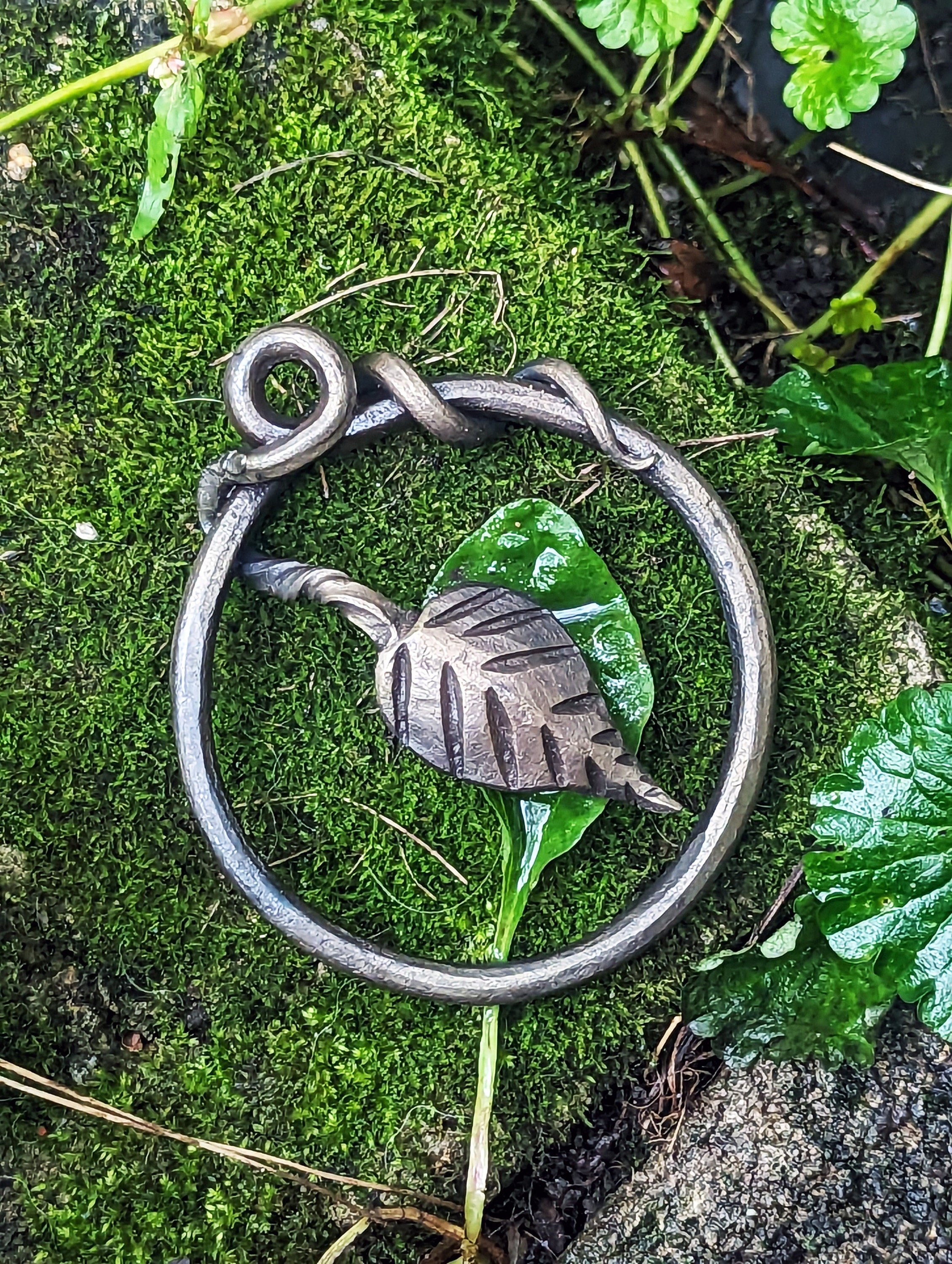 https://i.etsystatic.com/27258973/r/il/f9a5c2/5605089674/il_fullxfull.5605089674_3aic.jpg