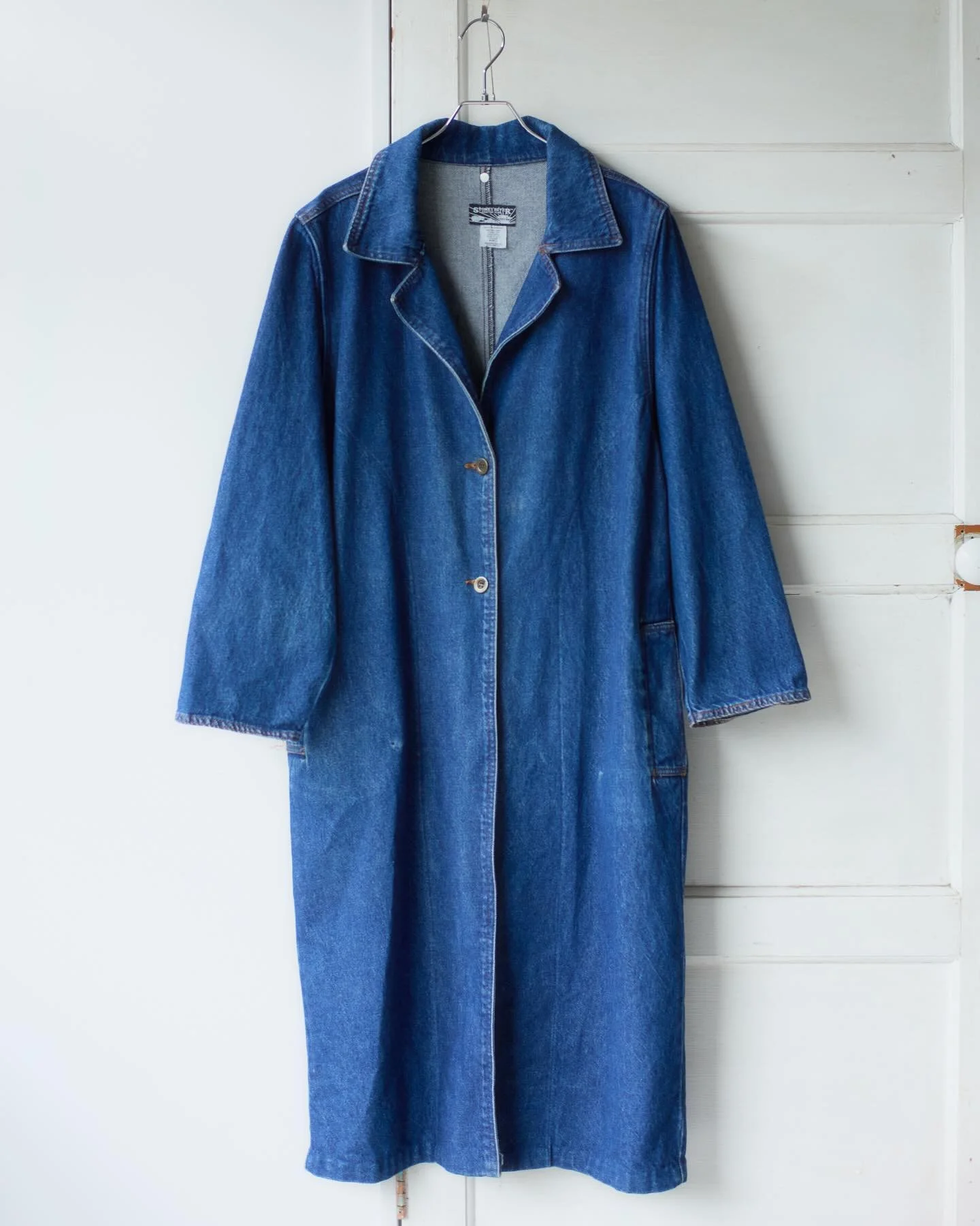 随時商品の写真をアップしていきます。
ぜひ店頭でご覧くださ い。
商品のお問い合わせはDMまで

ㅤㅤㅤㅤㅤㅤㅤㅤㅤㅤㅤㅤㅤ #ヴィンテージ  #古着屋 #古着 #横浜古着屋 #横浜古着