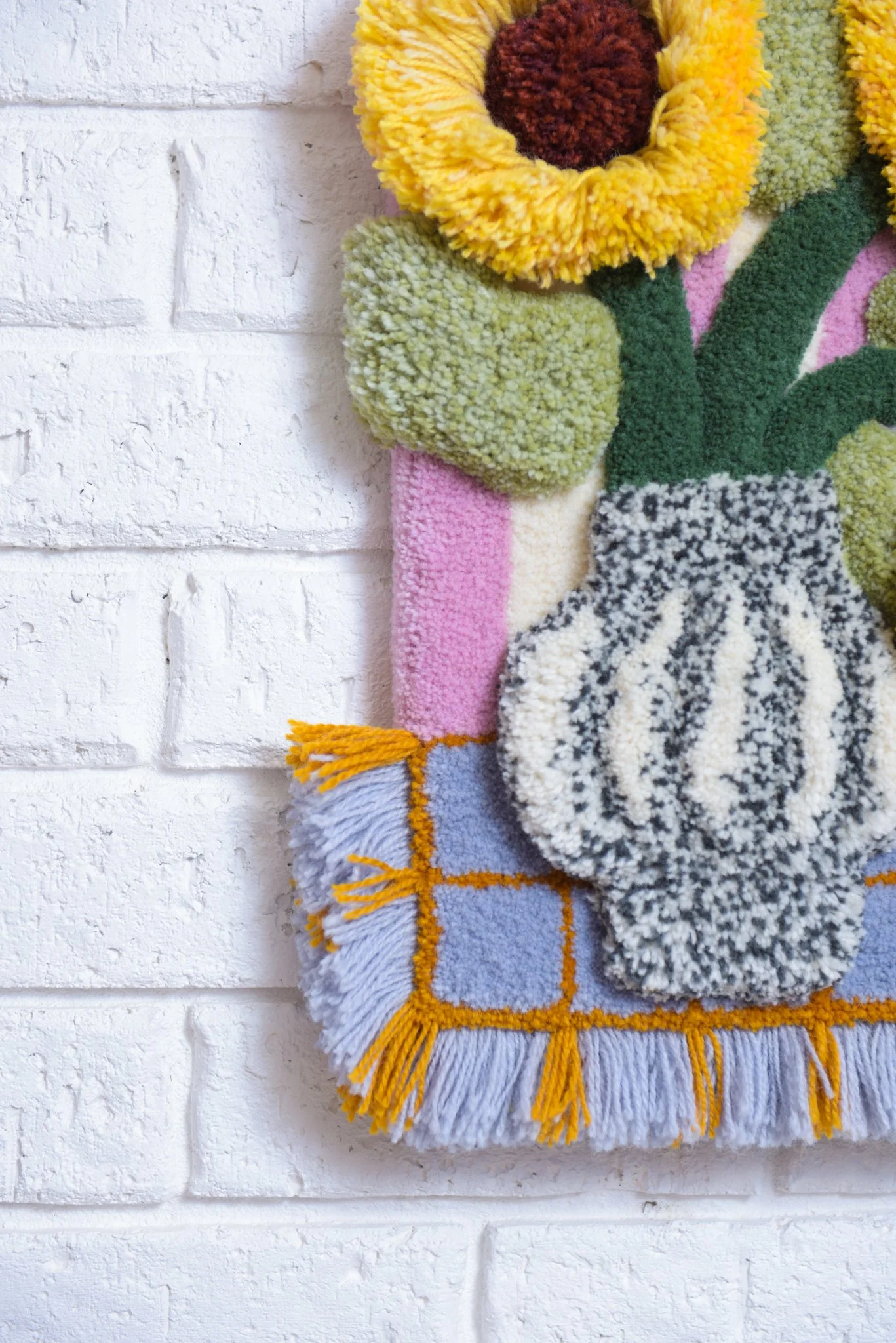 LoopLAB_OlgaZwart_Sunflowers_42cmx32cm_wool_$299-6.jpg