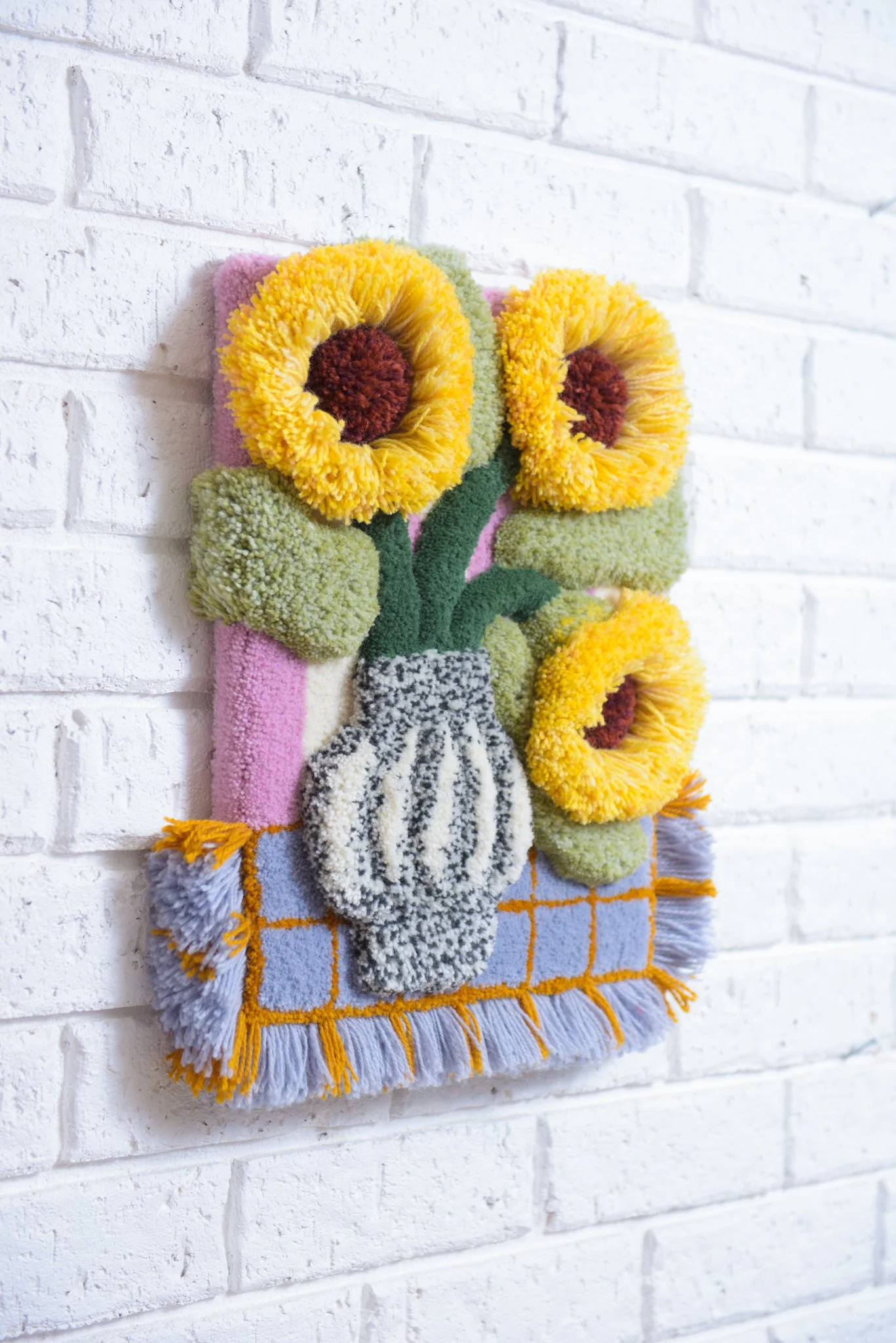 LoopLAB_OlgaZwart_Sunflowers_42cmx32cm_wool_$299-3.jpg