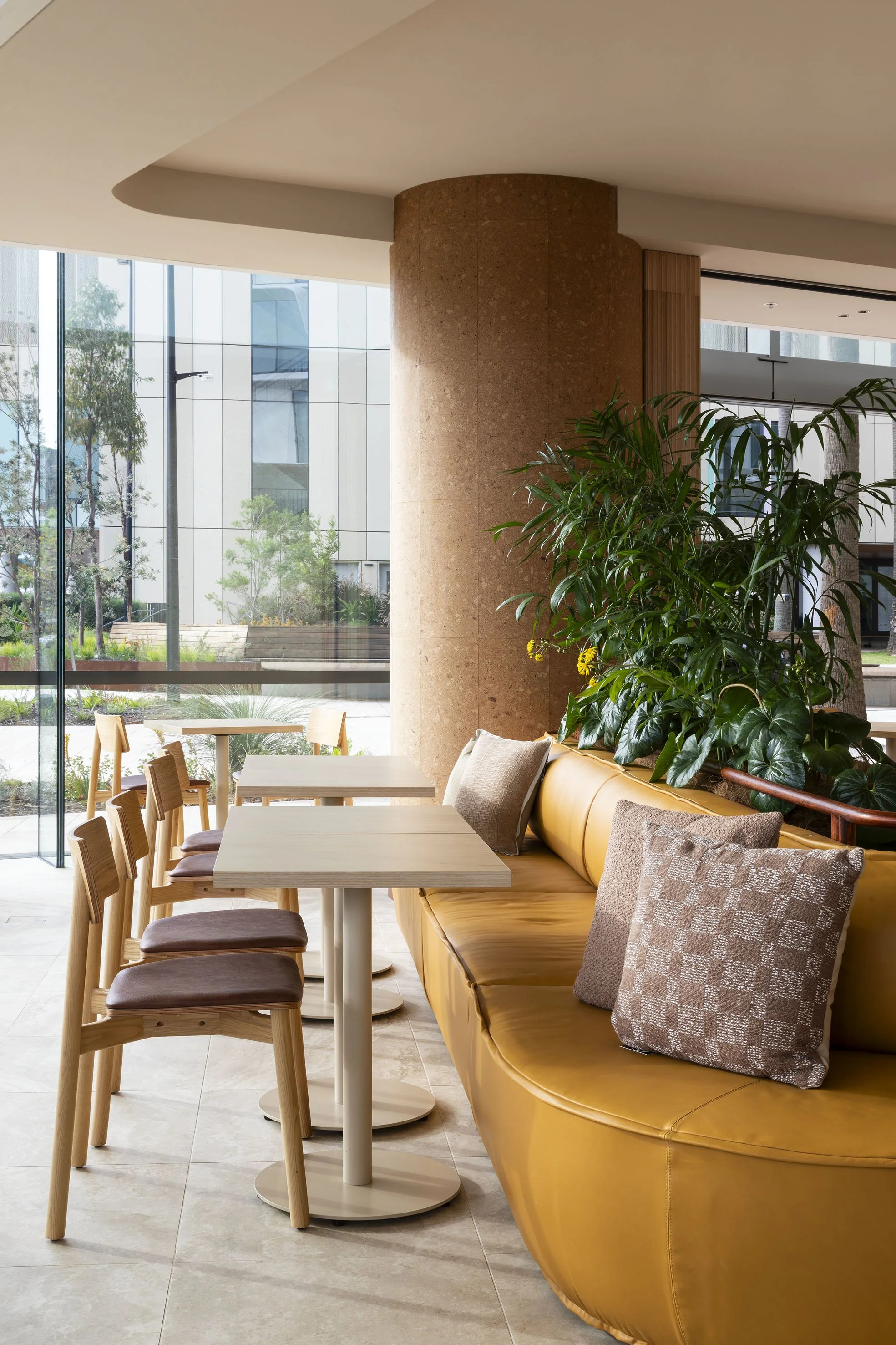 12HubEateryUNSW_300526.jpg