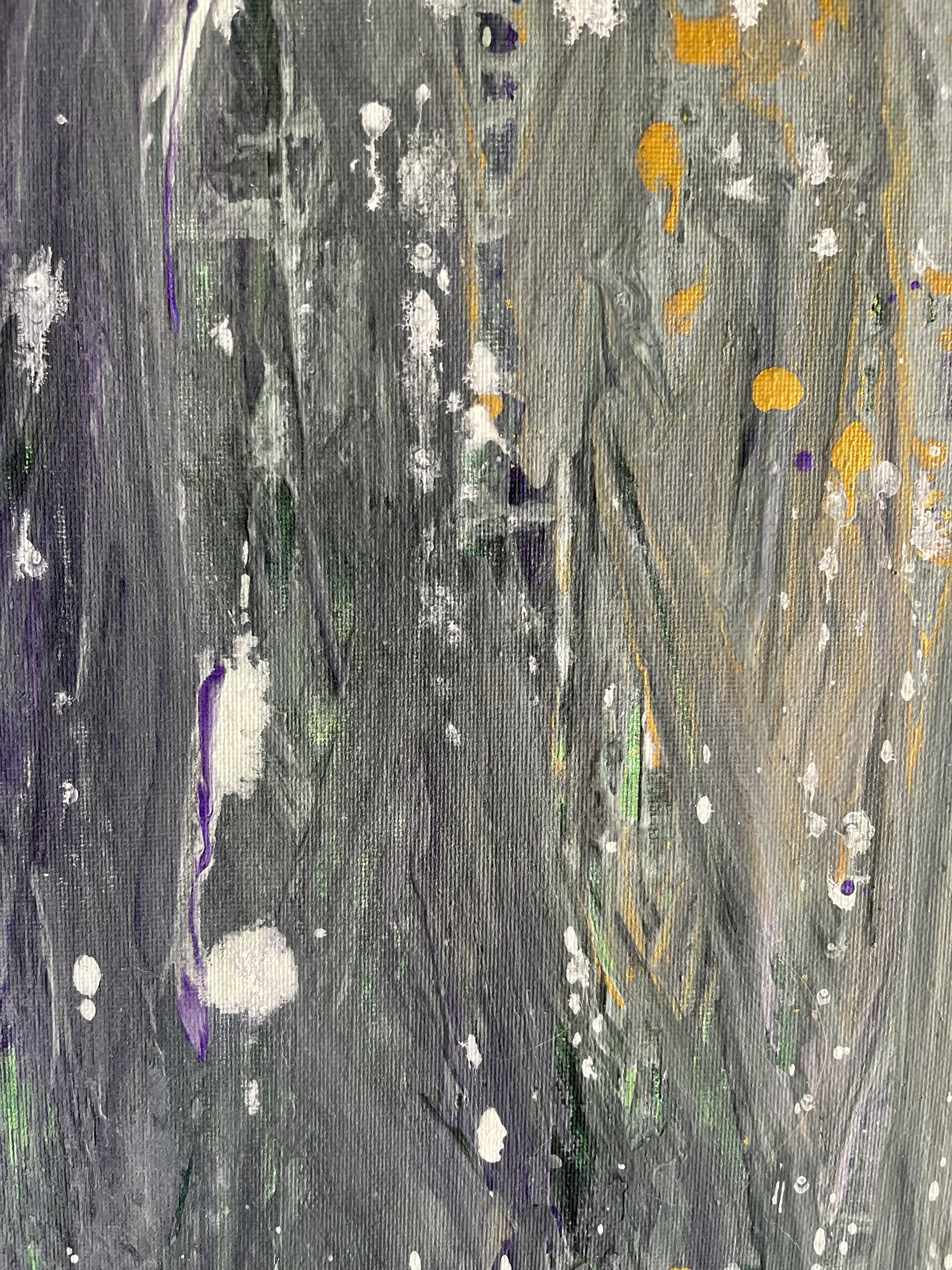 Puma helps captivate your primitive side. With subtle greens, purples, gold, and white, this piece will fill your space with freedom, confidence, and adventure.