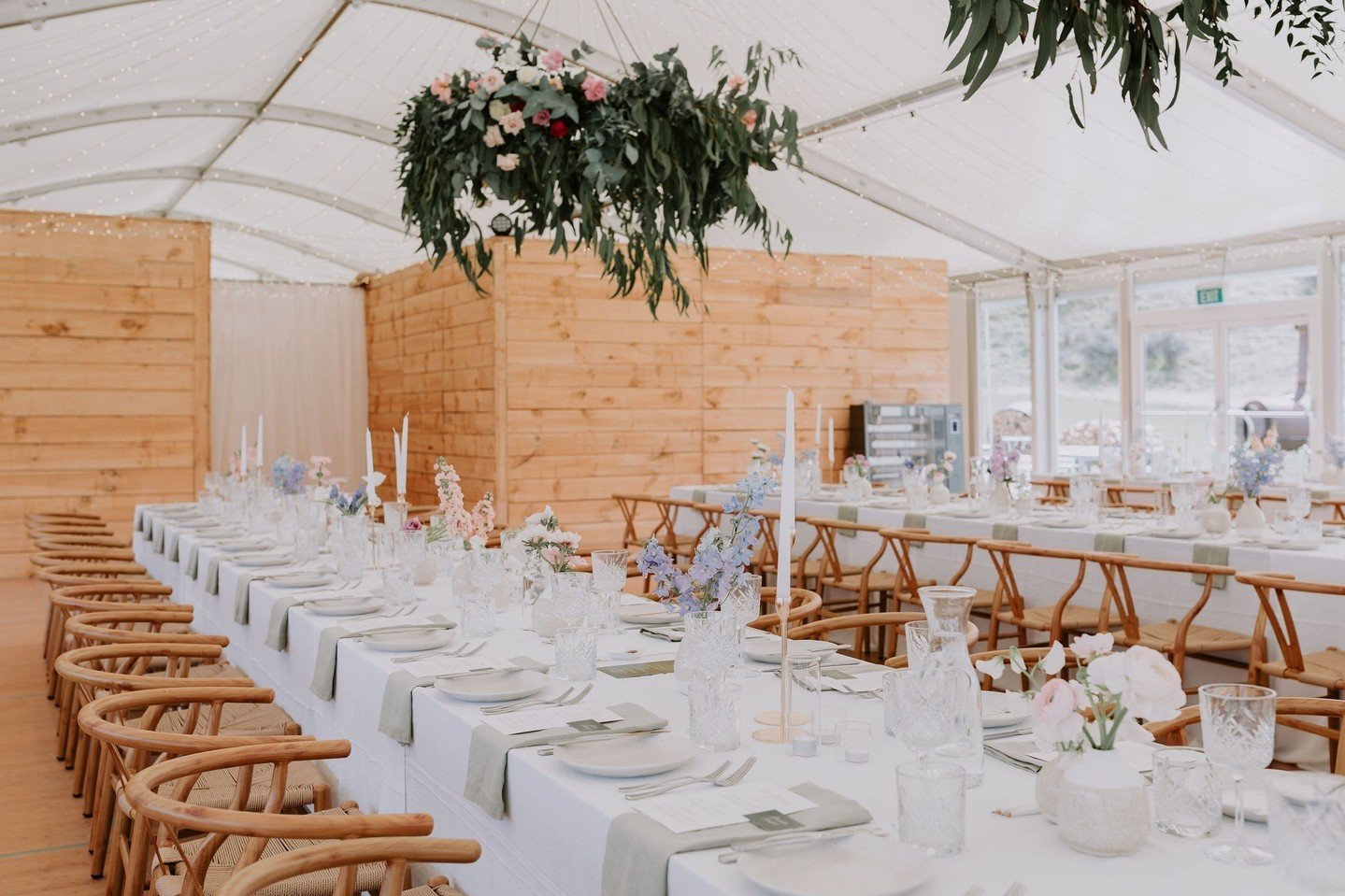 Did you know?... The Lake June marquee is divided in half by movable timber walls, creating two unique spaces that can be set up to your own vision and adjusted to suit your group size. ⁠
⁠
On one side is the is the Lake June dining room that feature