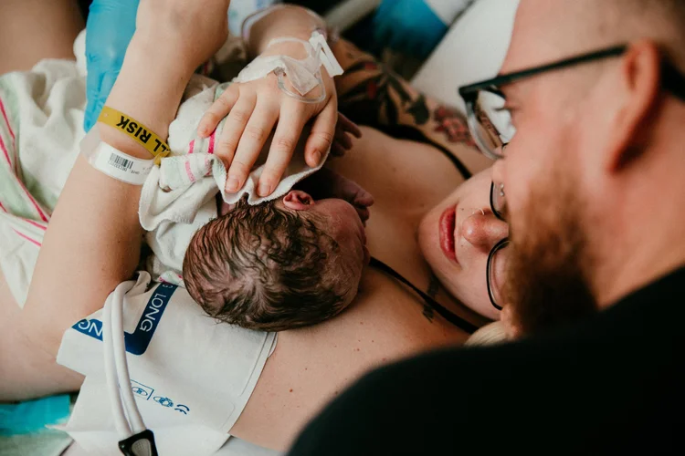 Four Commonly Asked Questions about Birth Photography | Hanna Hill Photography | Raleigh Birth and Family Photographer 