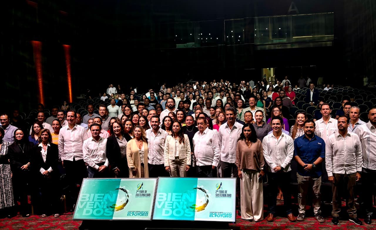 Entre hoteleros, empresarios, autoridades, sociedad civil, estudiantes y expertos, se inaugura con gran éxito el Segundo Foro de Sostenibilidad Quintana Roo 2025