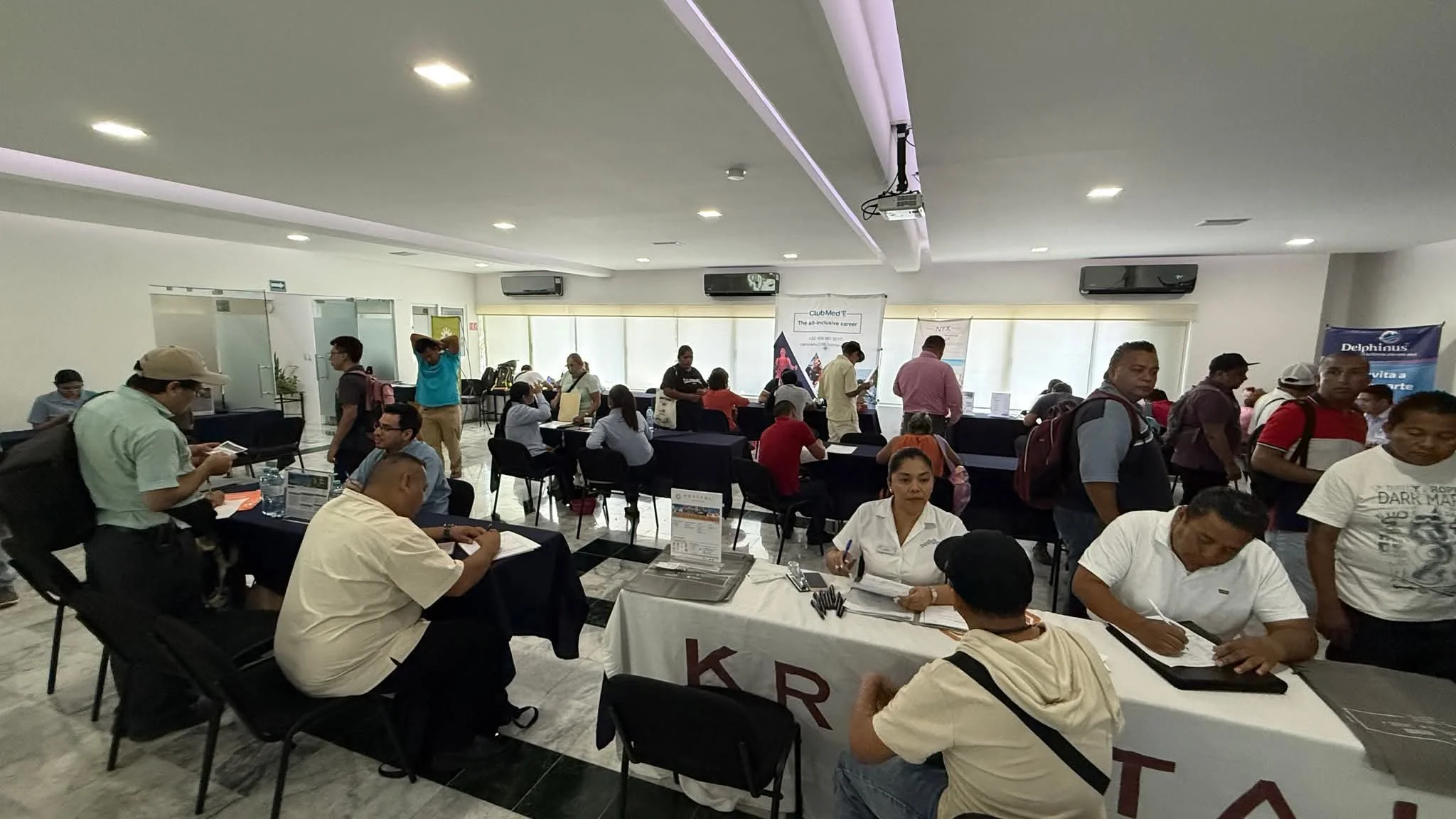 Se acerca la Semana Santa y con ella nuevas oportunidades laborales en la XXIV Feria de Empleo de la Asociación de Hoteles de Cancún, Puerto Morelos e Isla Mujeres