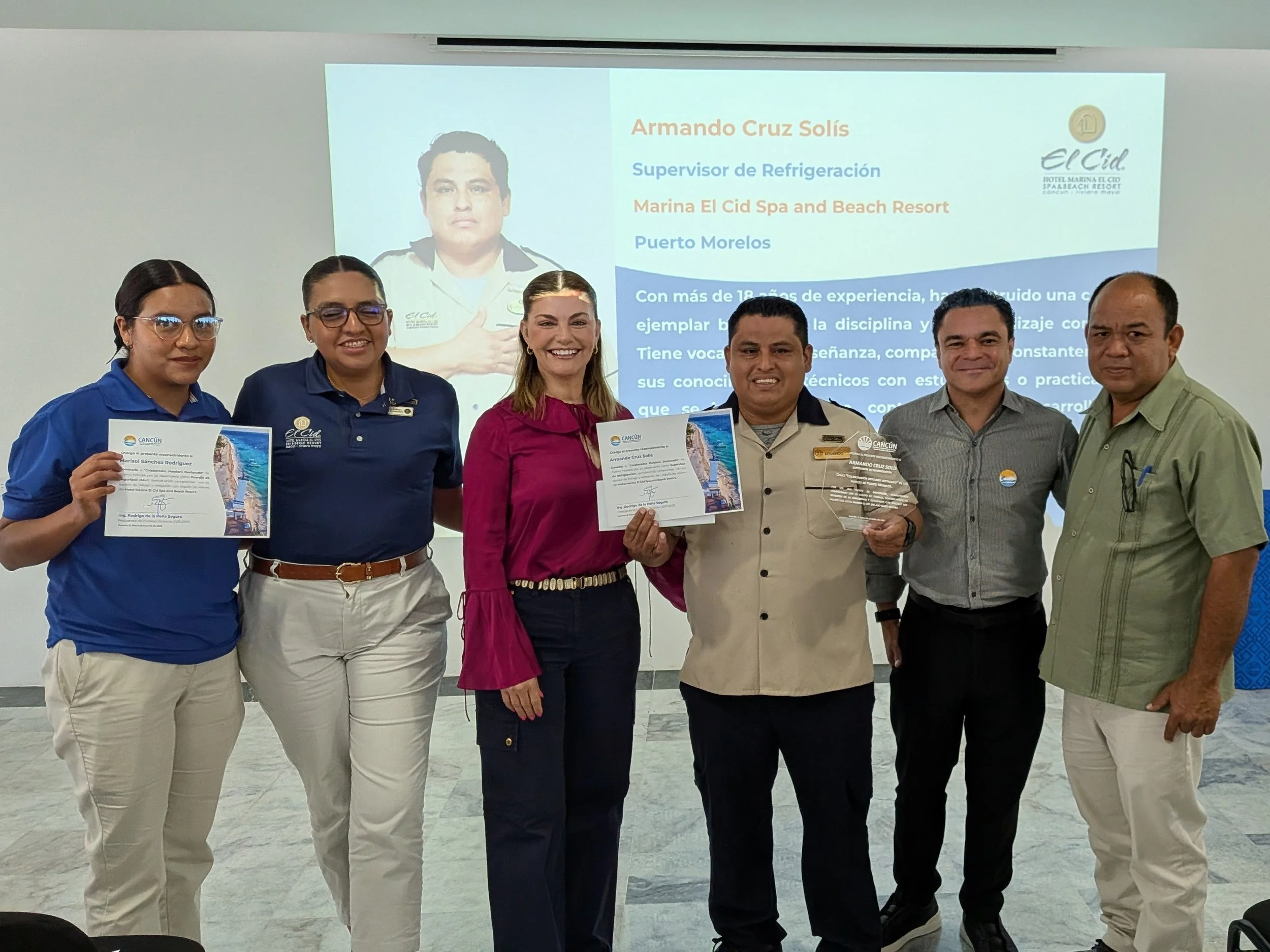 Asociación de Hoteles de Cancún, Puerto Morelos e Isla Mujeres reconoce labores de Seguridad y Mantenimiento durante la XIX entrega del reconocimiento al «Colaborador Hotelero Destacado»