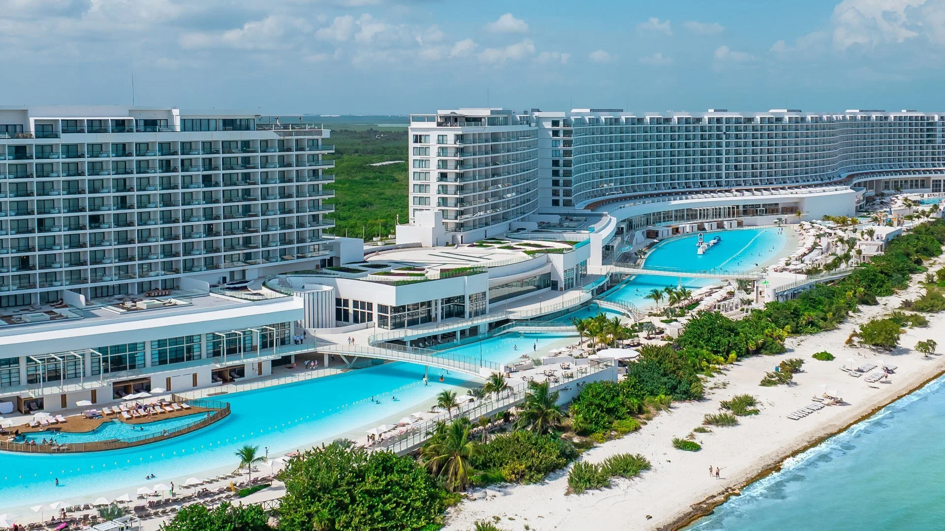 AVA Resort Cancún
