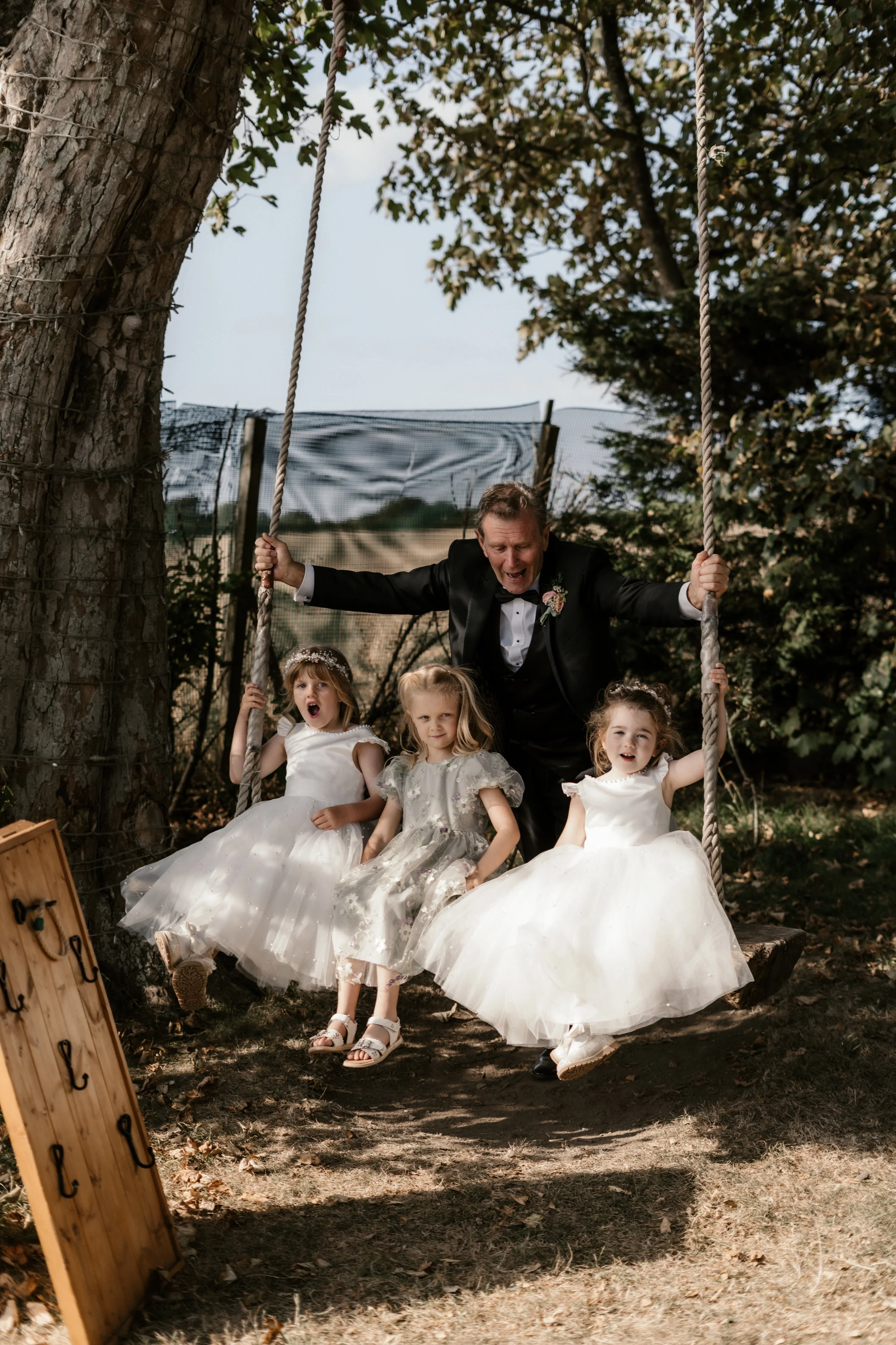 GilestonManorSouthWalesWeddingPhotographybyBenHolbrook-575.jpg