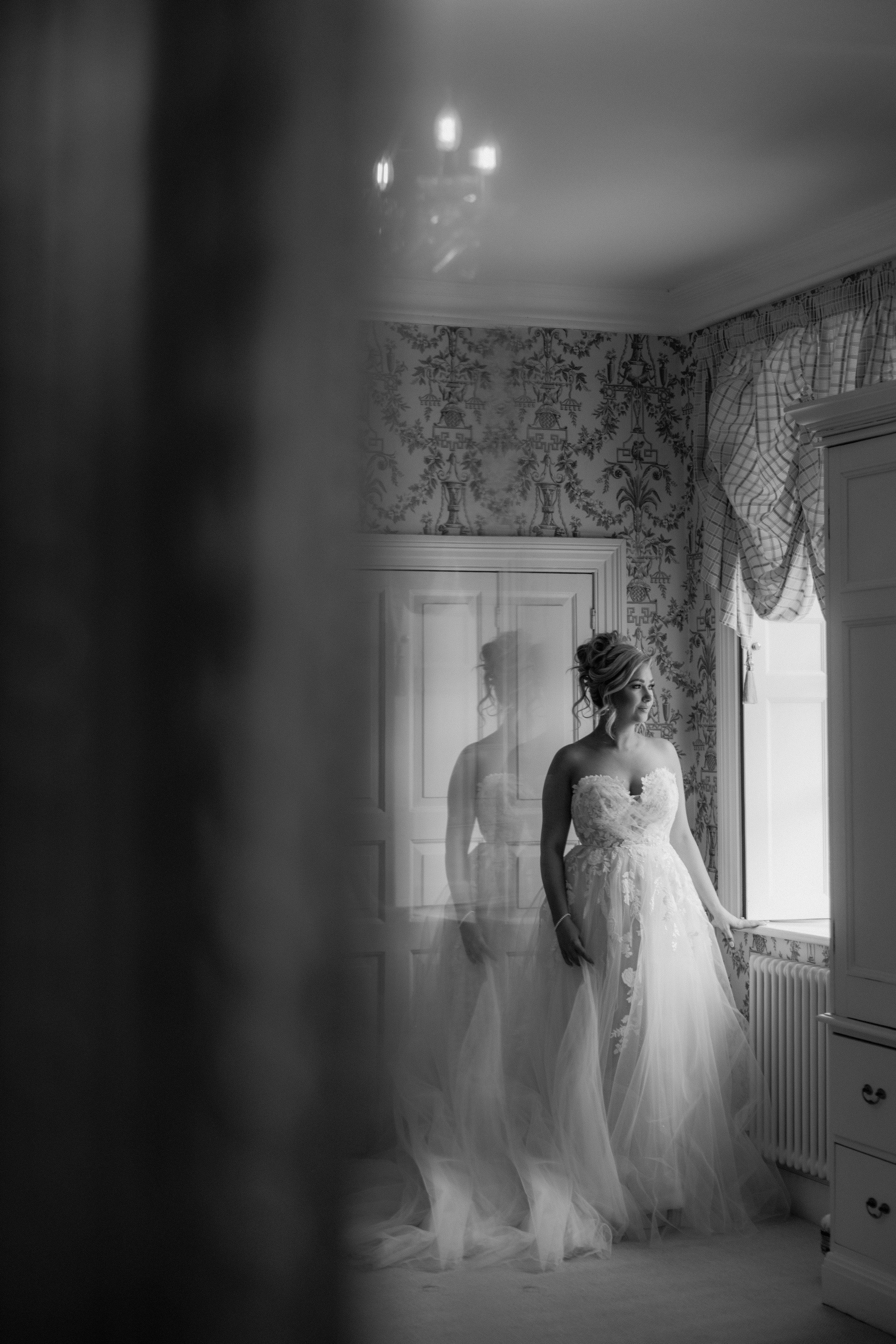 GilestonManorSouthWalesWeddingPhotographybyBenHolbrook-105.jpg