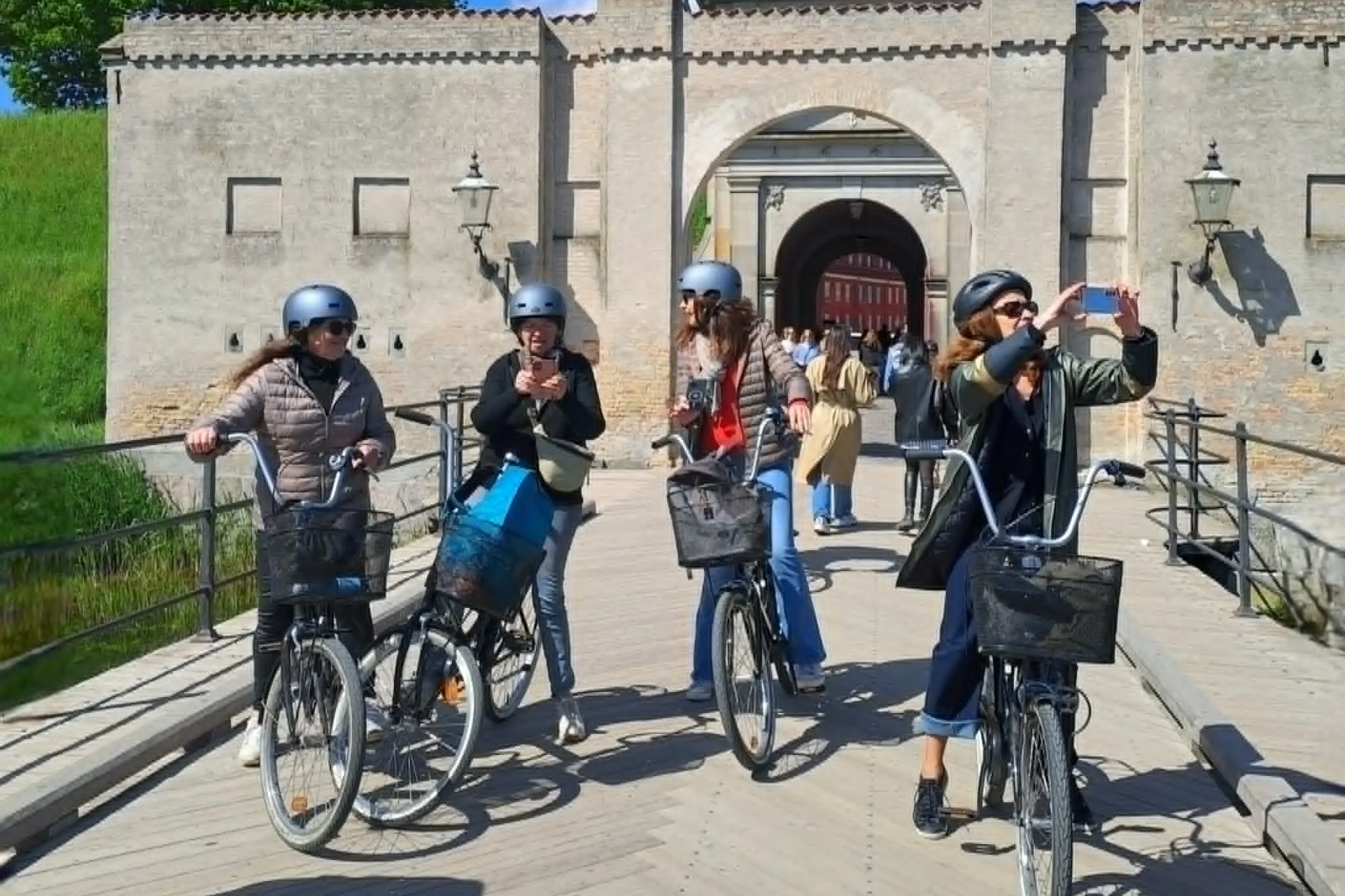 Bike-Tour-in-Copenhagen-Group3