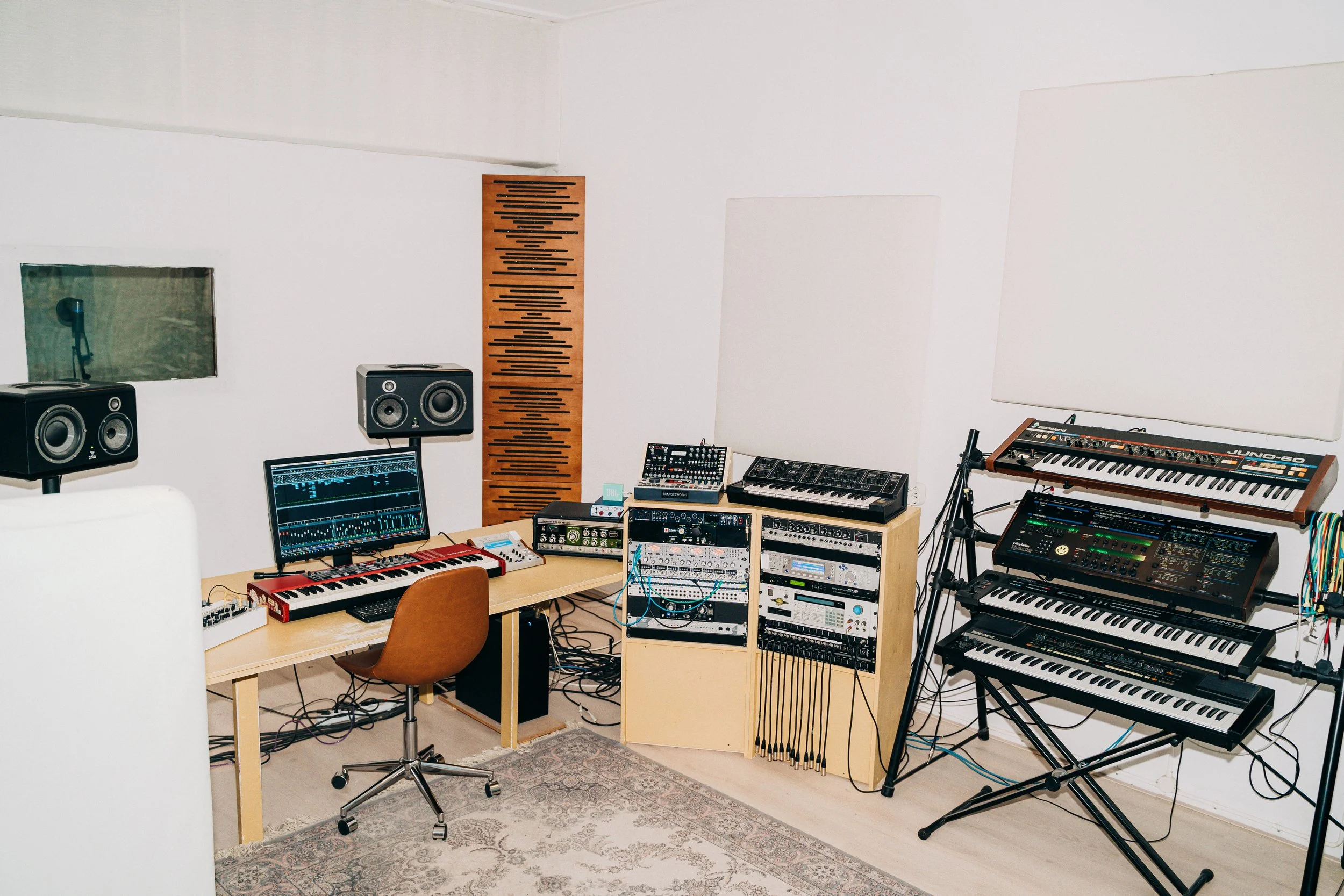 2 LAKE WOOZOO INTERIEUR - HR 1 (Studio A).jpg