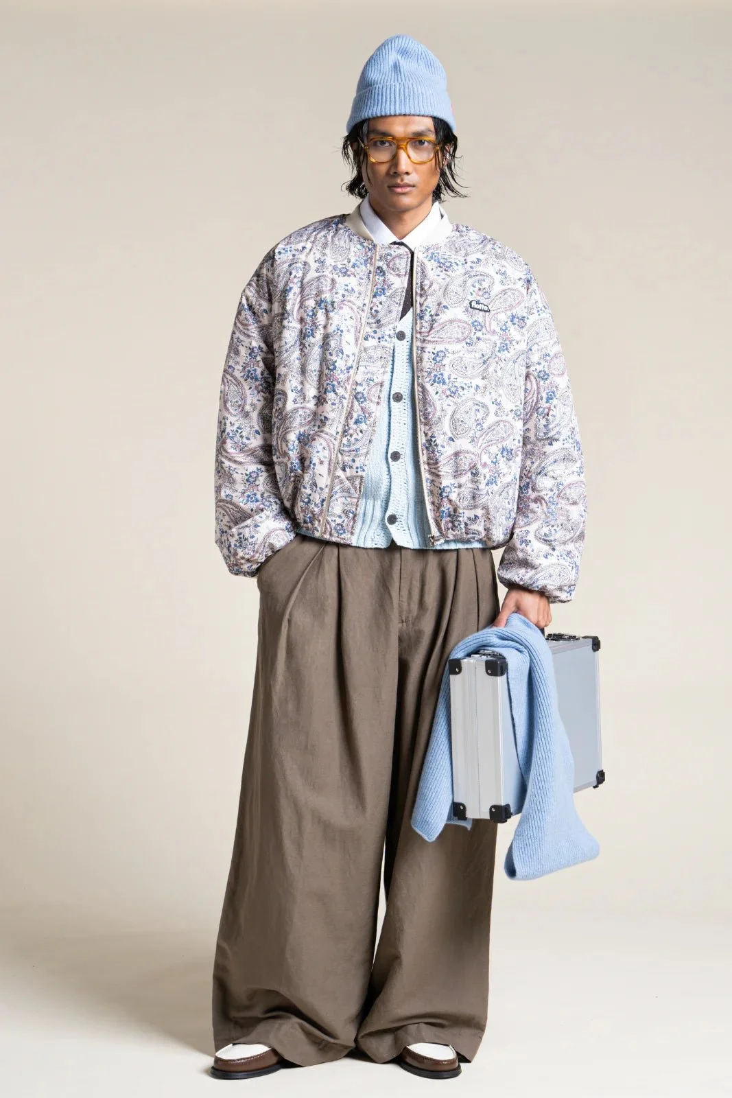 visuels-ah25-veste-bomber-impermeable-blouson-alesia-cachemire-homme-bonnet-echarpe-iceberg-look-v1.webp.jpeg