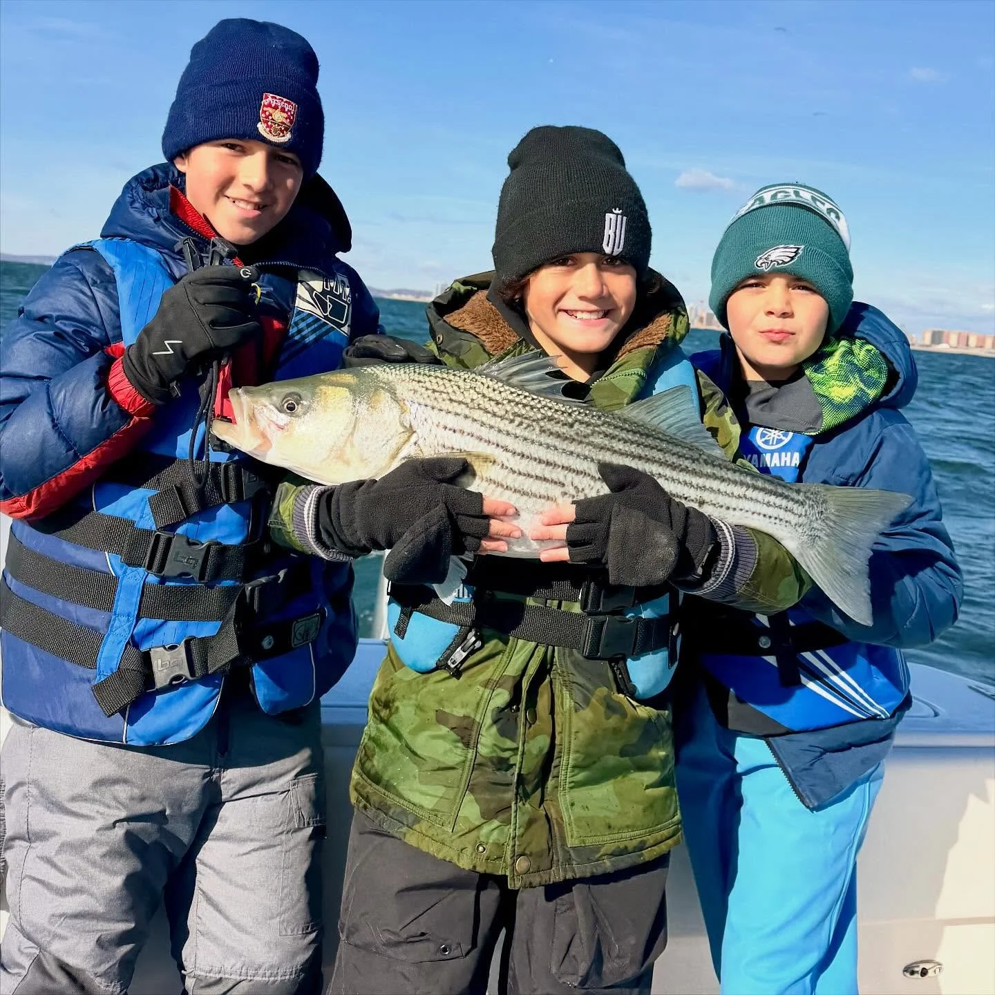 Had an awesome crew of kids for Carters 11th birthday today! Everyone caught a ton of fish &amp; went home with a limit for dinner. They even got to play hooky from school lol 😎

Fishing is great right now &amp; we have an avail this tuesday for cat
