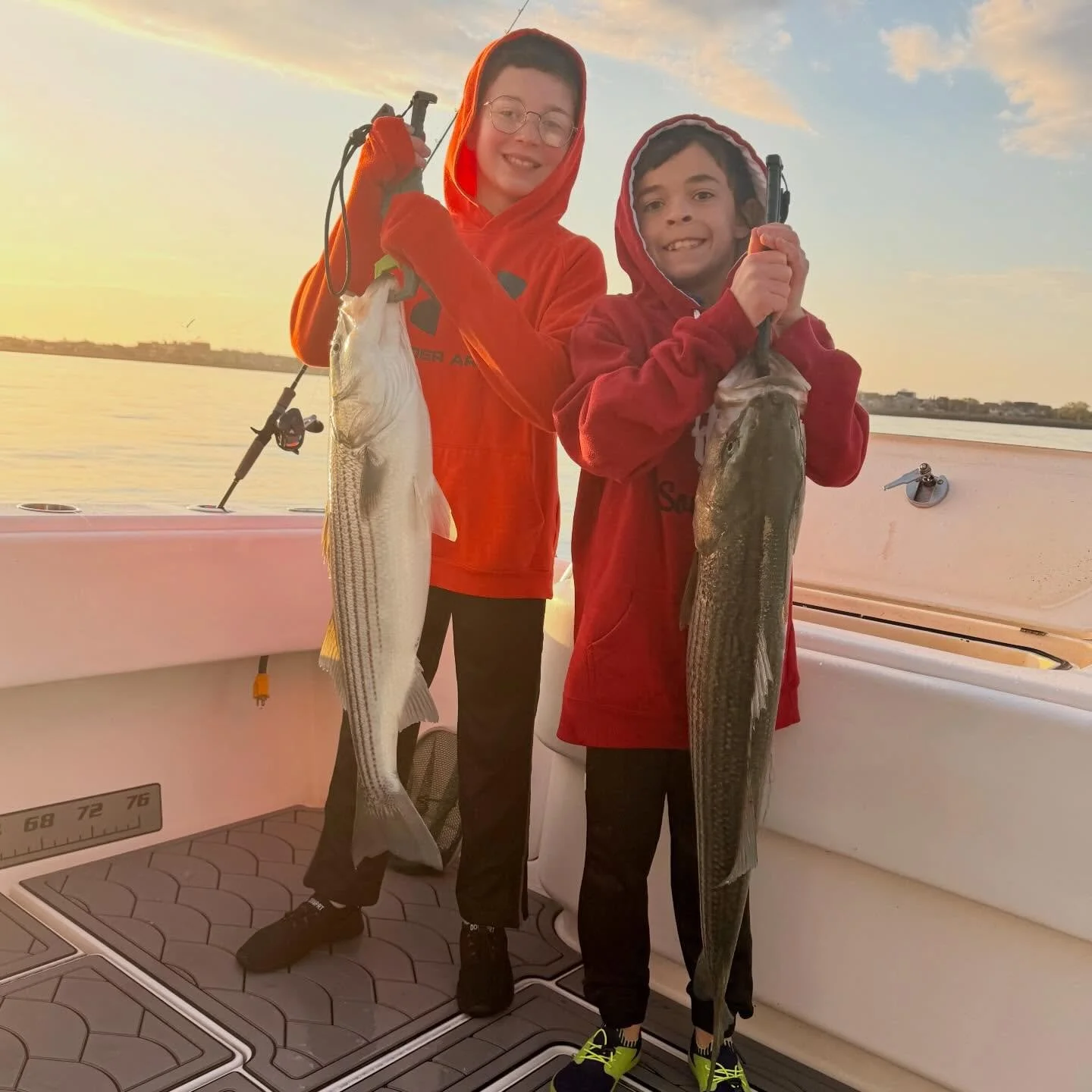 Fun day as always with Itchie &amp; fam today. Bunker was TOUGH to get this morning even though we got there at 5am. We only managed 20 something baits, went fishing &amp; immediately ran through them. Tried to re-up but only managed a few more piece