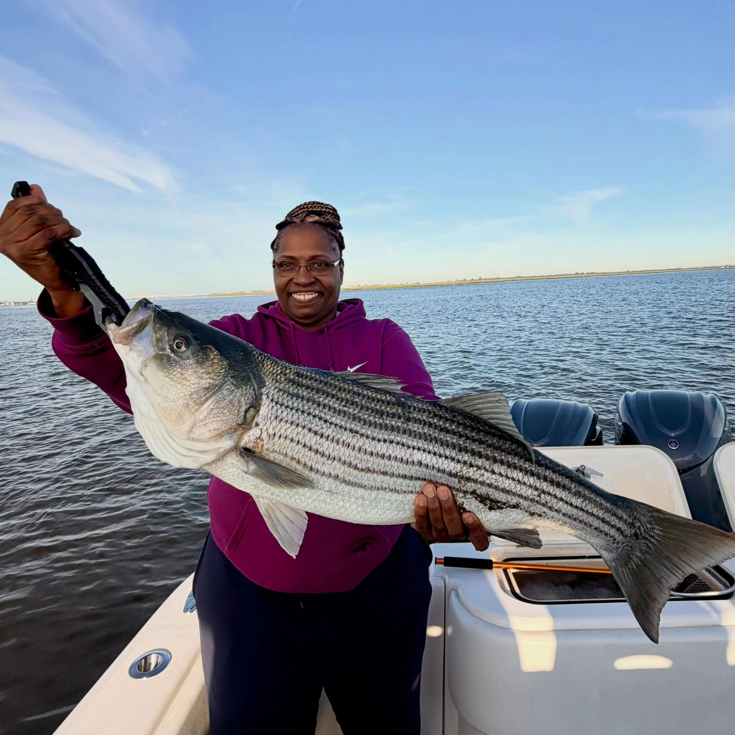 Another great open boat today with a super chill crew! 
Good fishing + good tunes = good times 🤘
All upcoming open boats are sold out, but fall run ones are already in the schedule &amp; we still have some June big fish charter dates left, grab em a