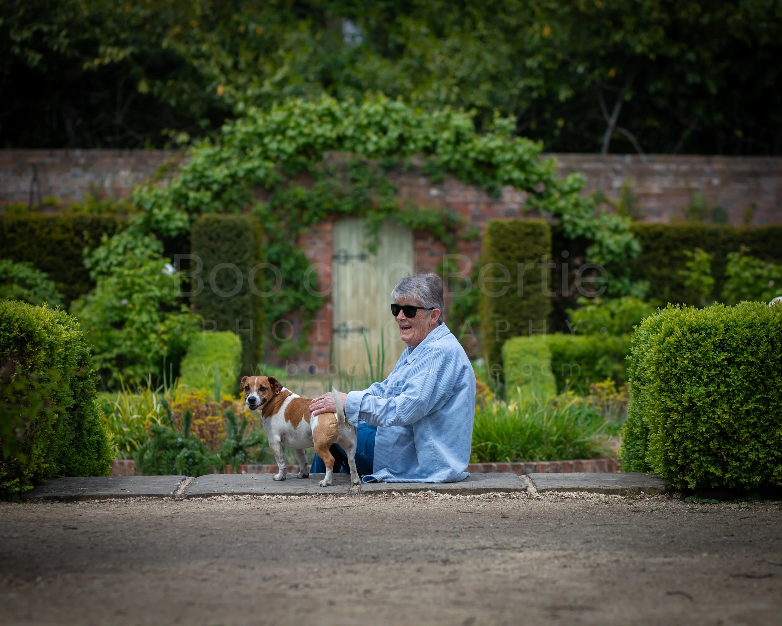 Crocus Experience • Pat and Alfie