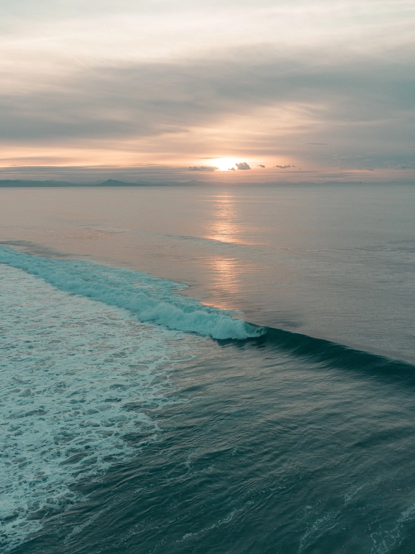 🌞Coucher de soleil dans les Landes 

#sunset #aerialphotography #landes #leslandes #landifornia