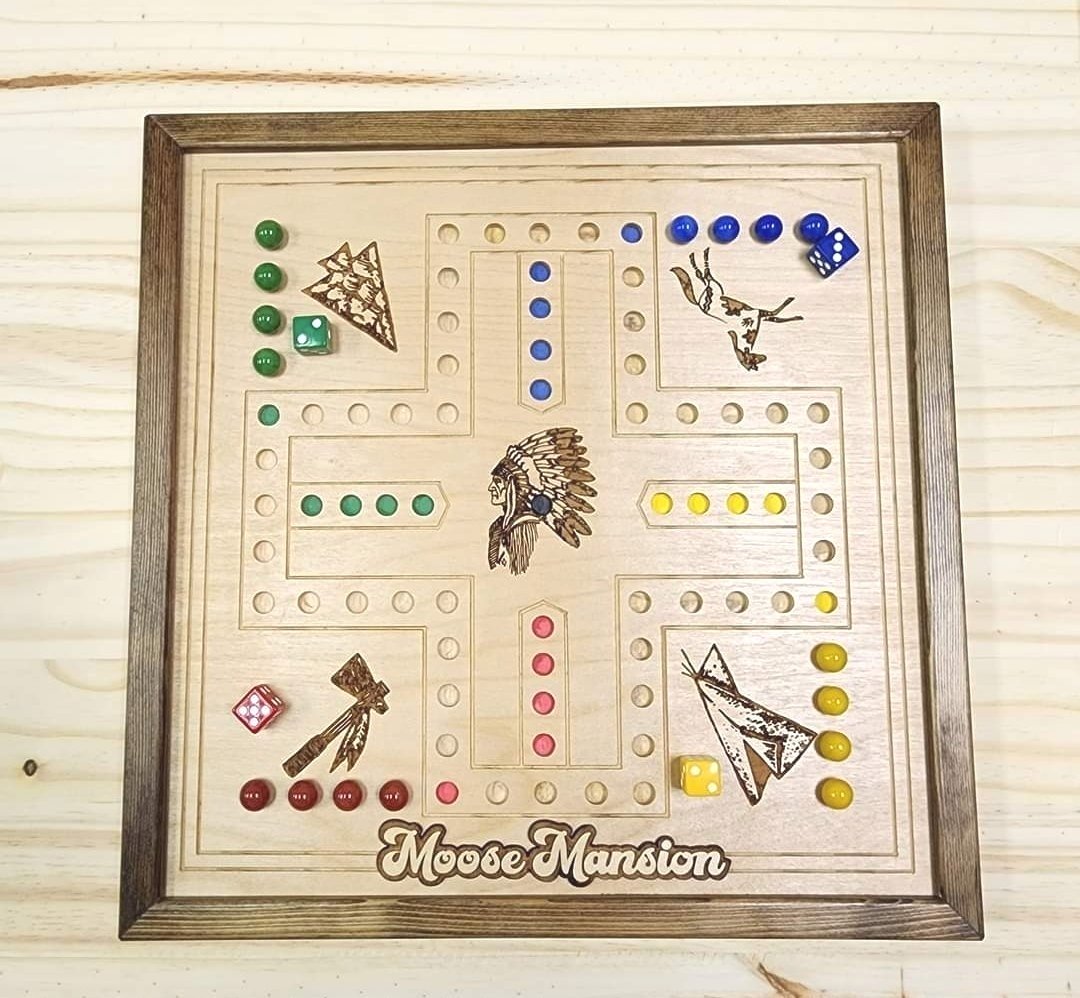 Wahoo Game Board Personalized with 3D two name s