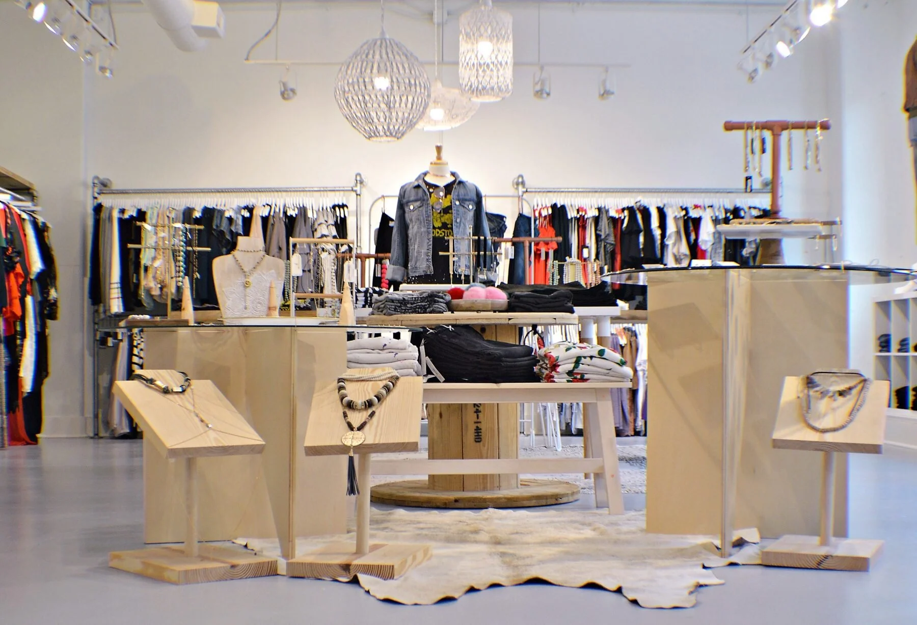 Voda Boutique to Open in North Hills